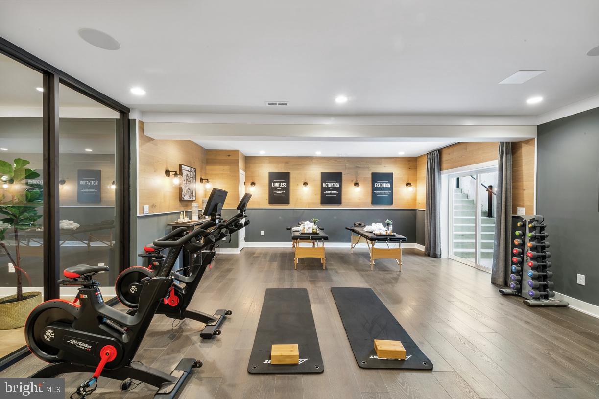 RESERVE AT CENTER SQUARE - Residential