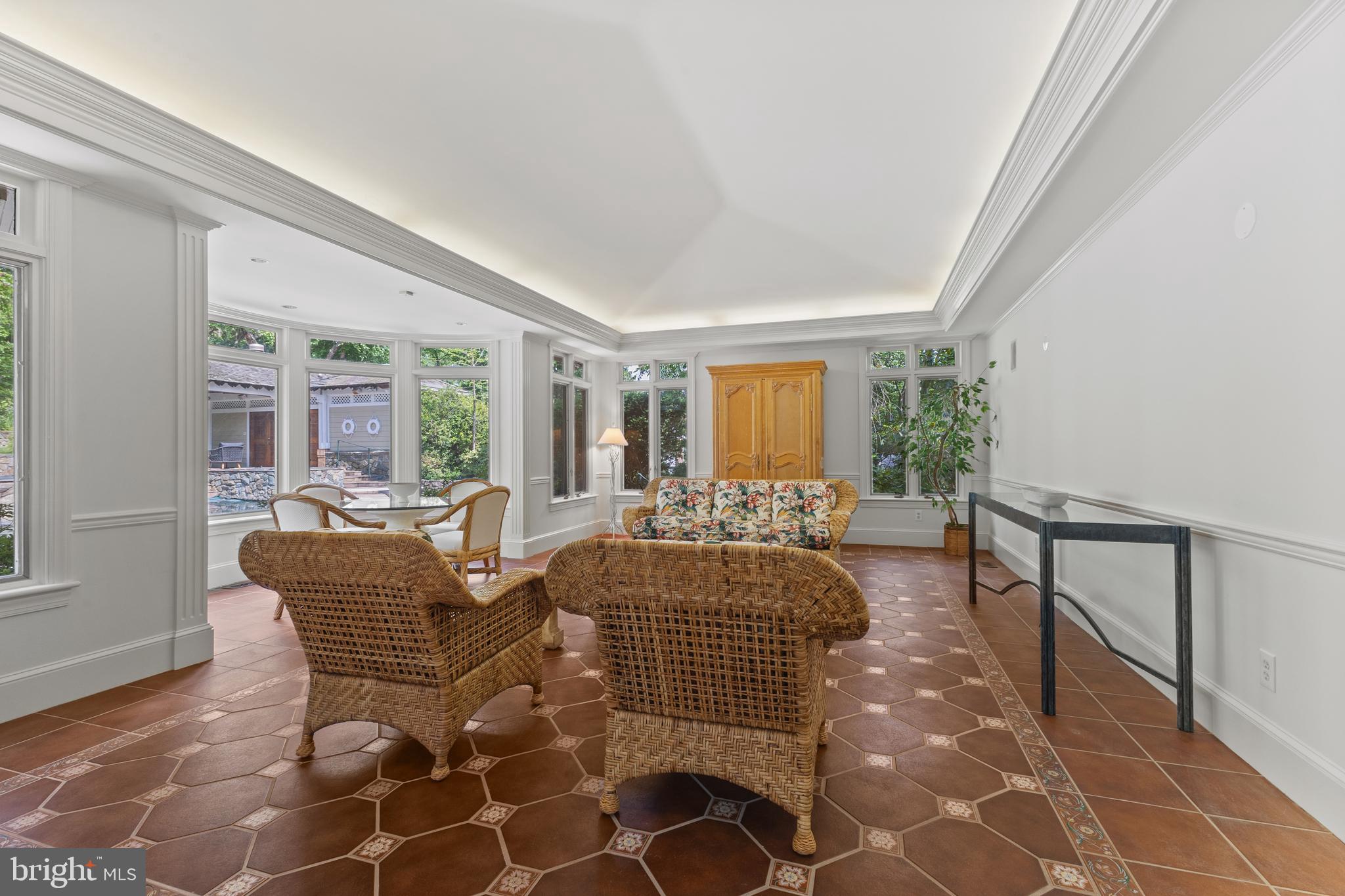 SEMINARY RIDGE - Residential