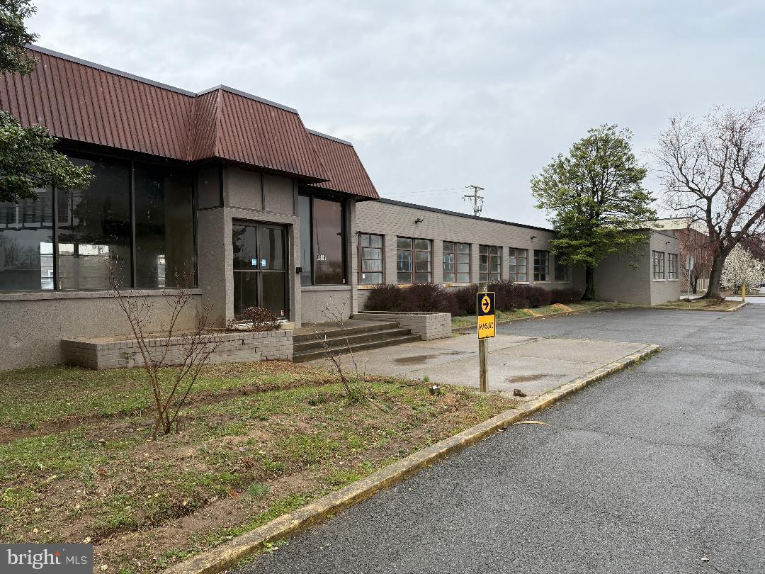 6606 ELECTRONIC DRIVE