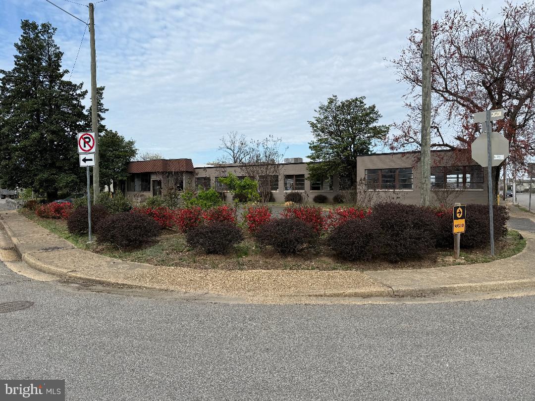 6606 ELECTRONIC DRIVE