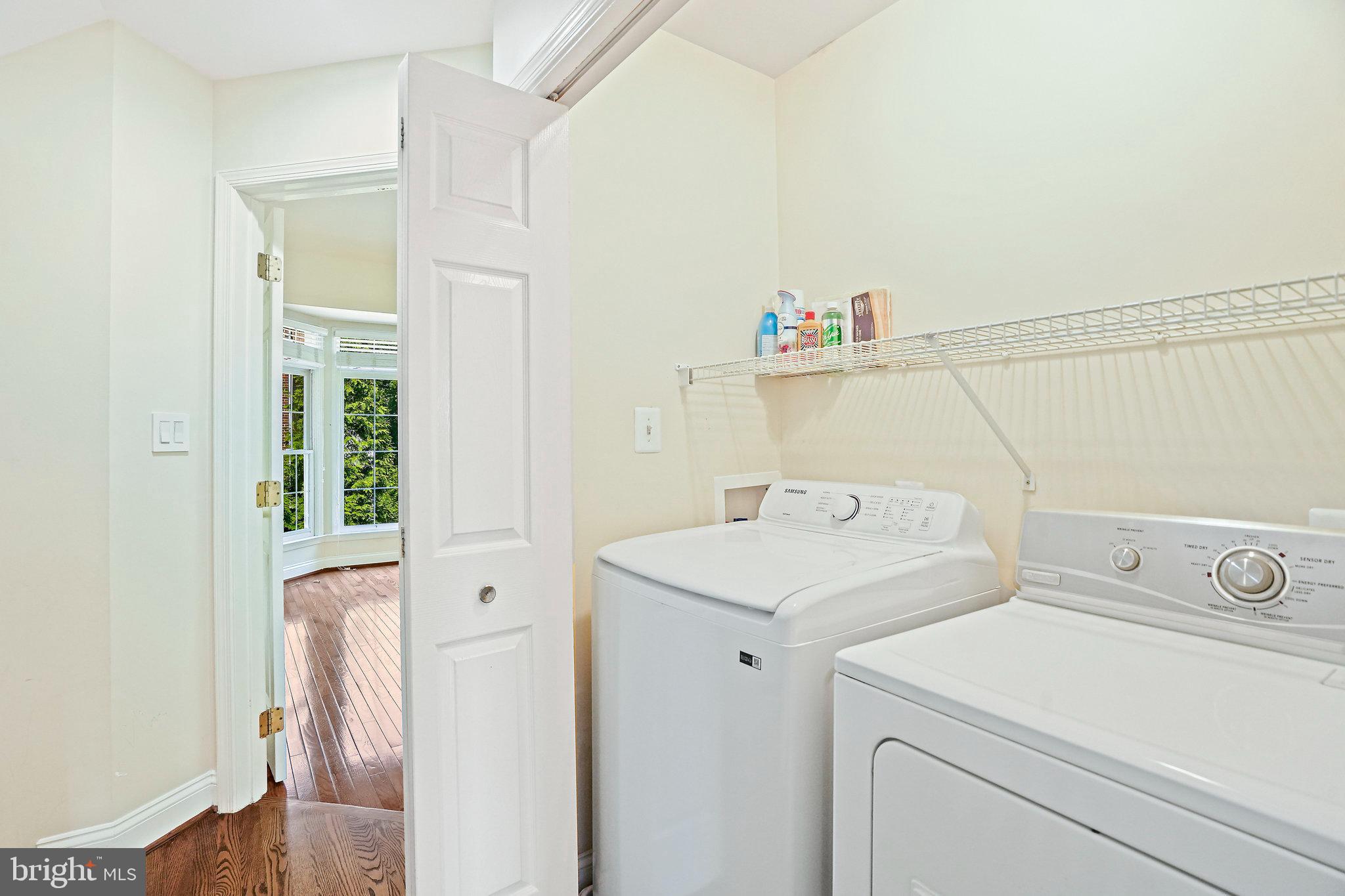 PALISADES PARK - Residential Lease