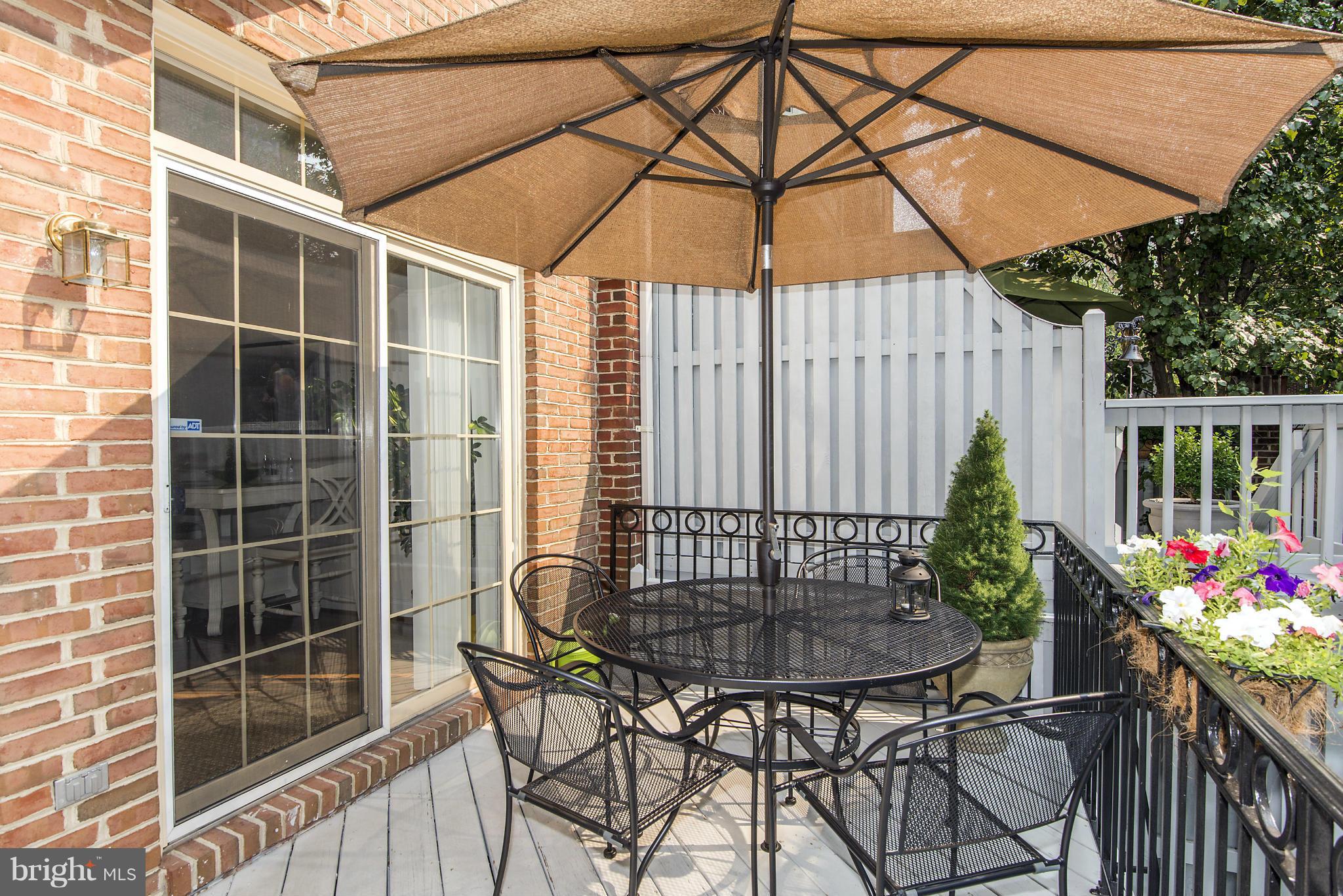 PALISADES PARK - Residential Lease