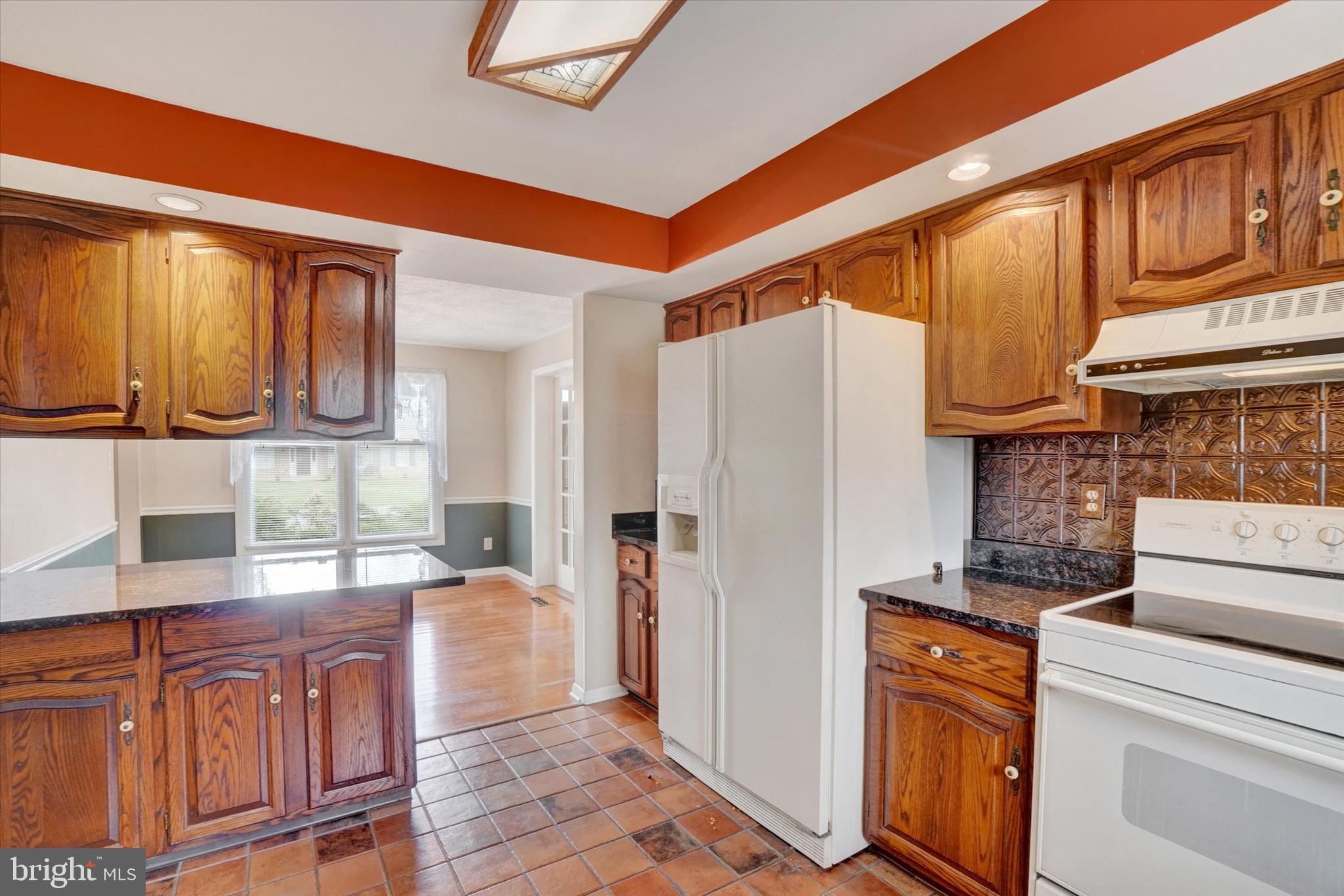 OUTDOOR COUNTRY CLUB - Residential