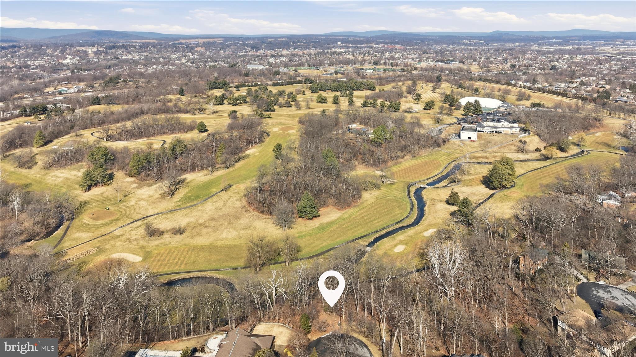 FAIRWAY ESTATES - Residential