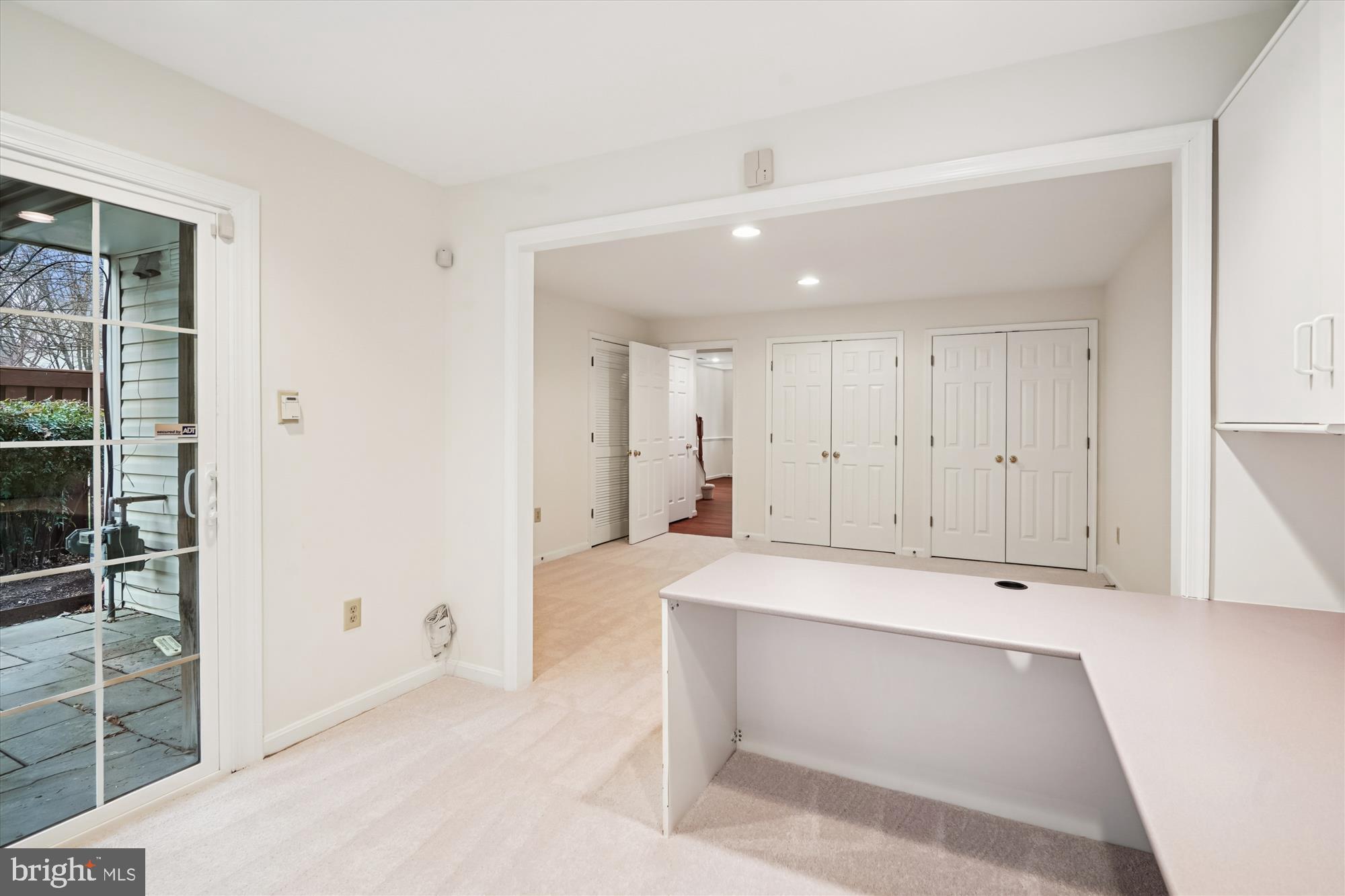 RANDOM HILLS LAND BAY - Residential