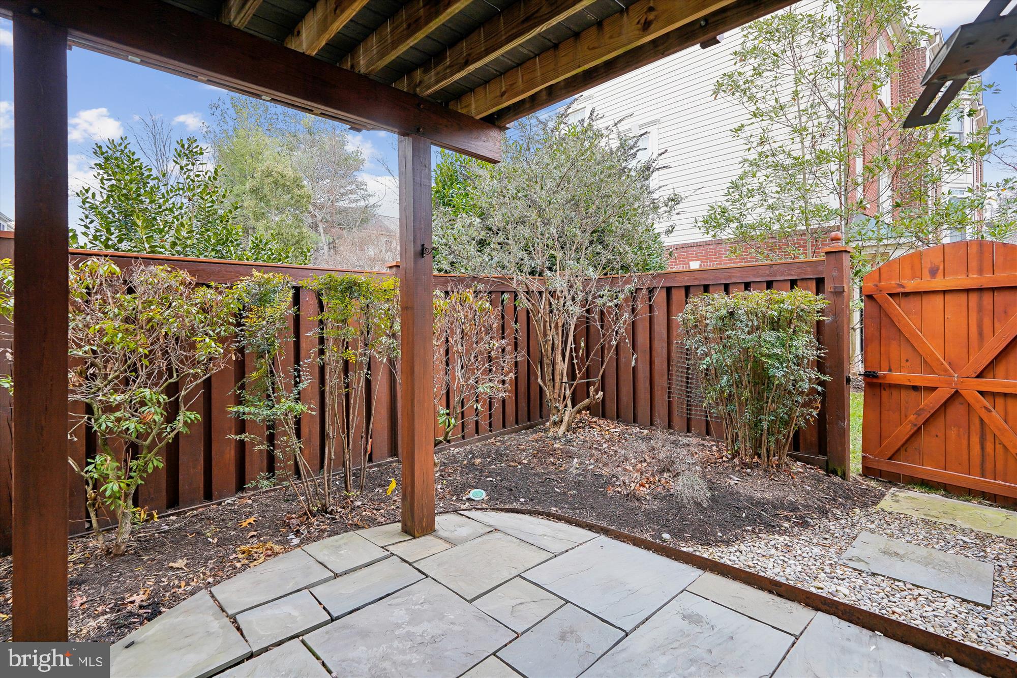 RANDOM HILLS LAND BAY - Residential