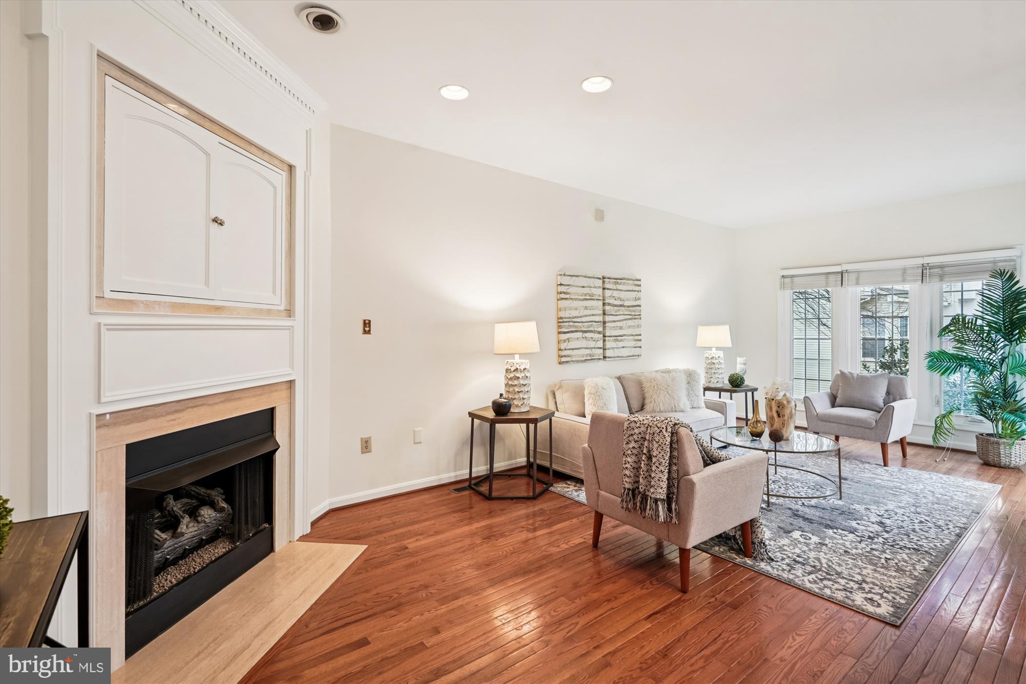 RANDOM HILLS LAND BAY - Residential