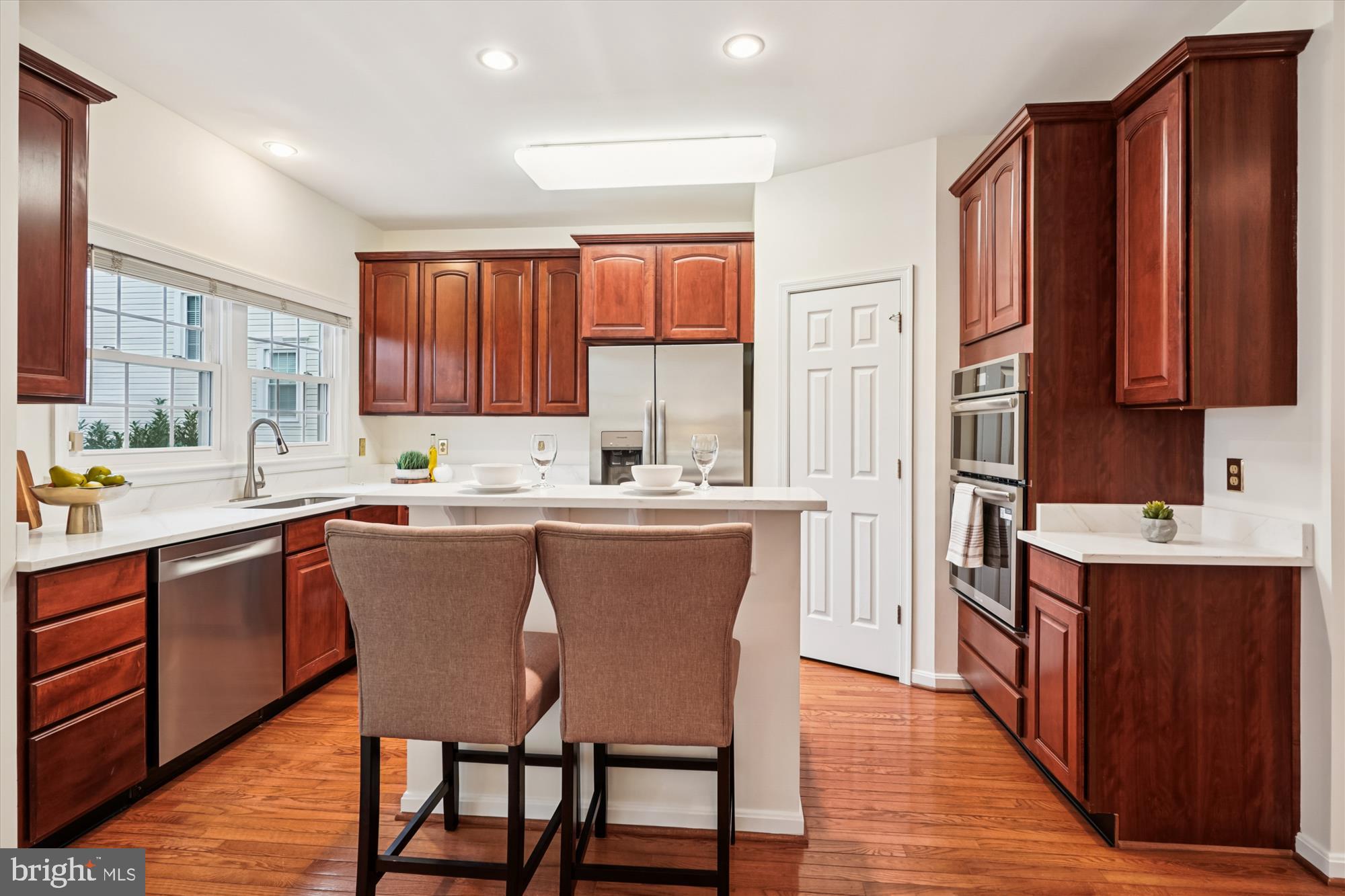 RANDOM HILLS LAND BAY - Residential