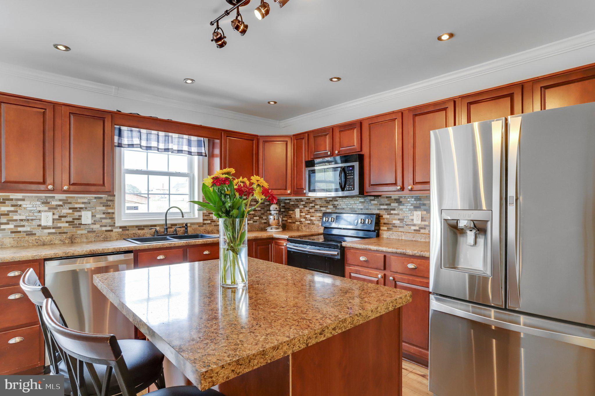 MAUGANS MEADOWS - Residential