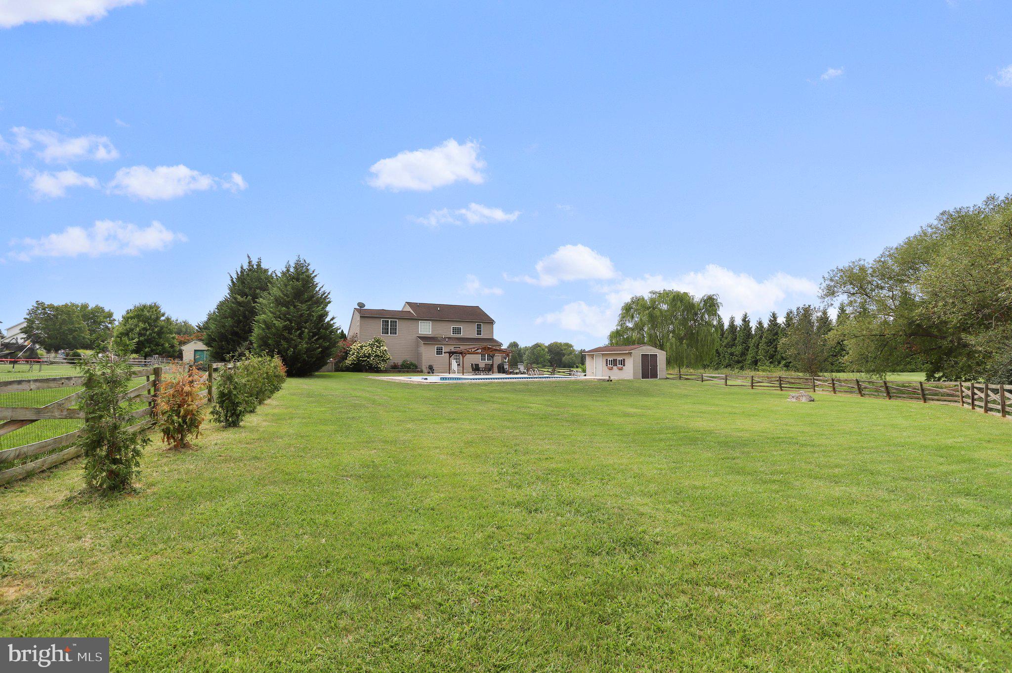 MAUGANS MEADOWS - Residential