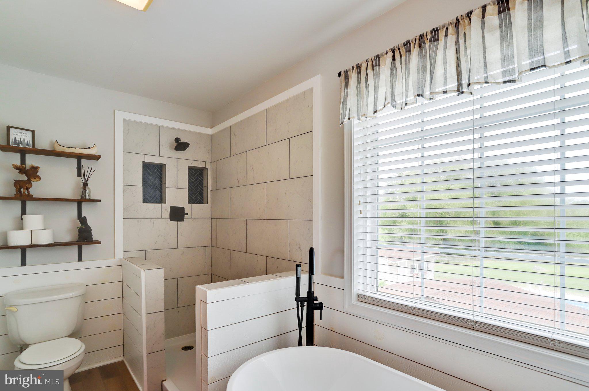 MAUGANS MEADOWS - Residential