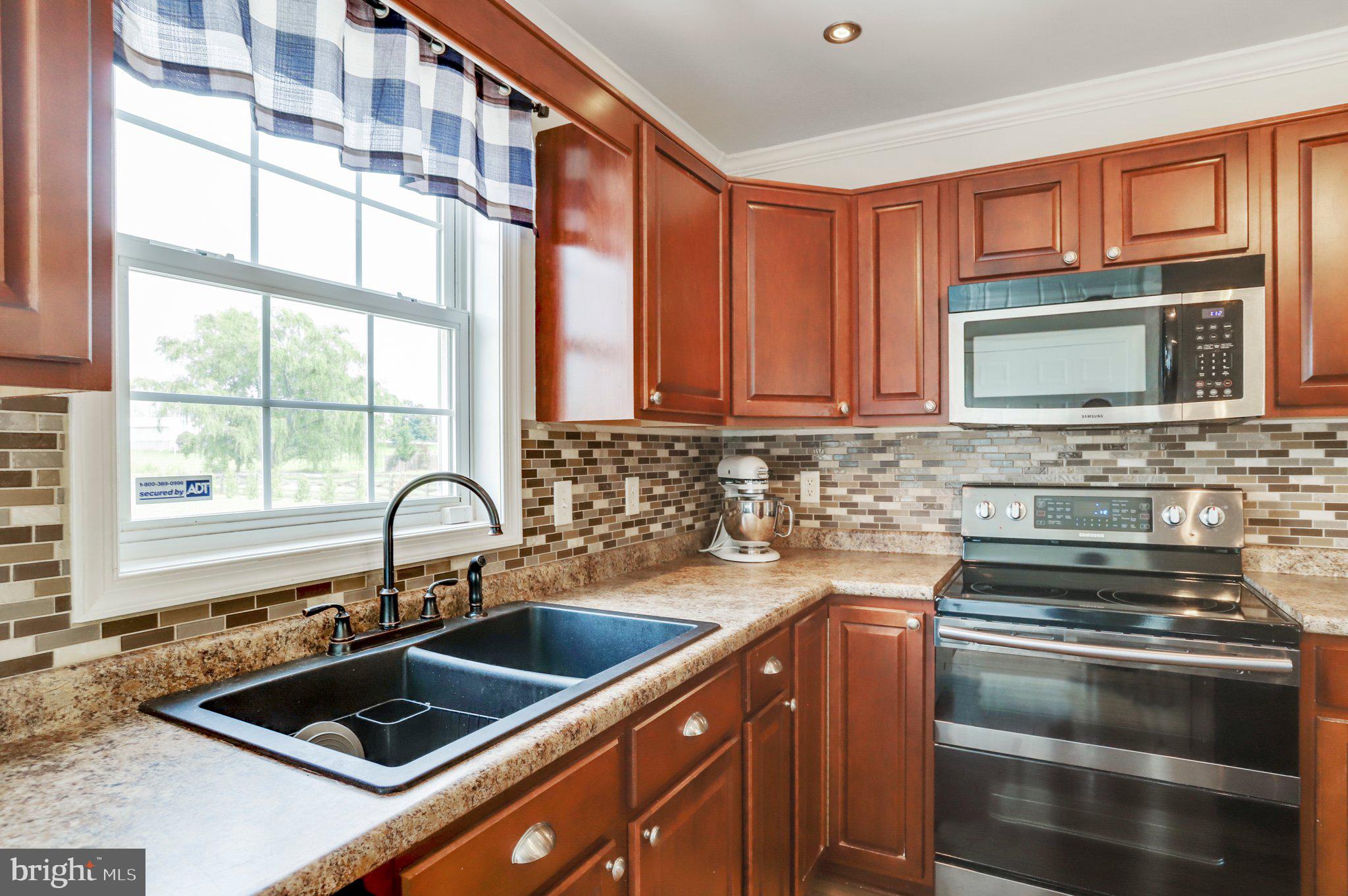 MAUGANS MEADOWS - Residential