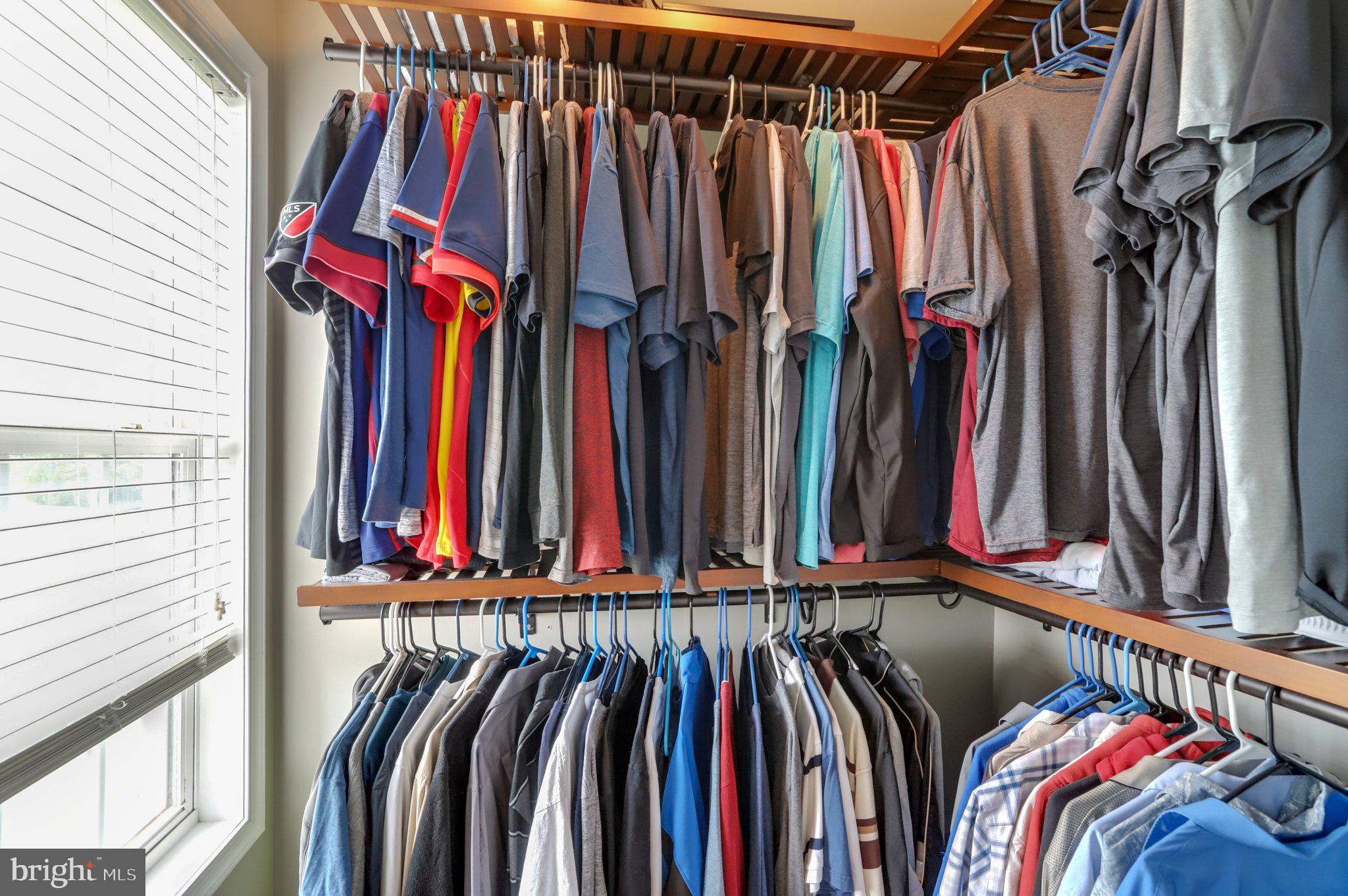 MAUGANS MEADOWS - Residential