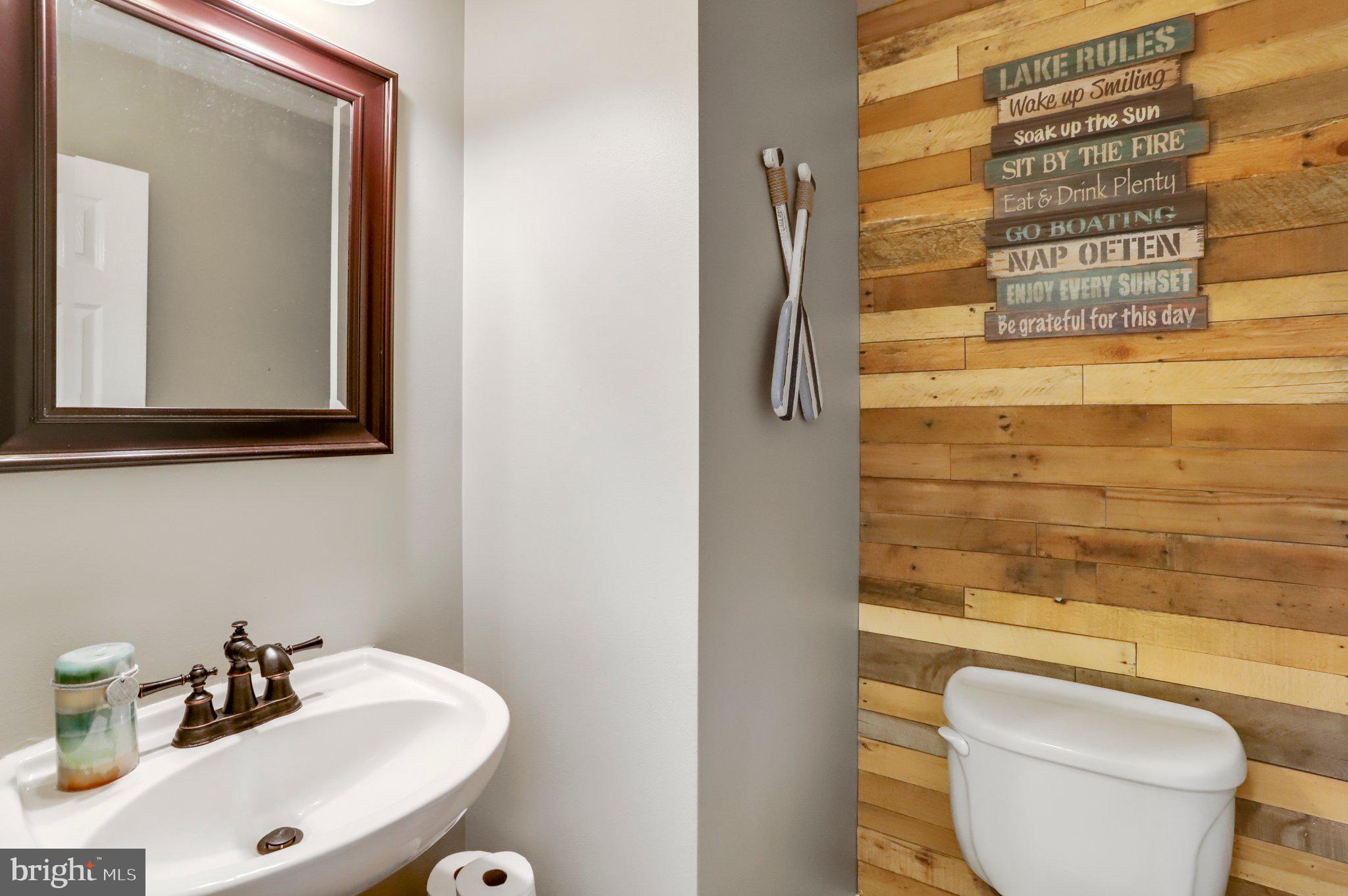 MAUGANS MEADOWS - Residential