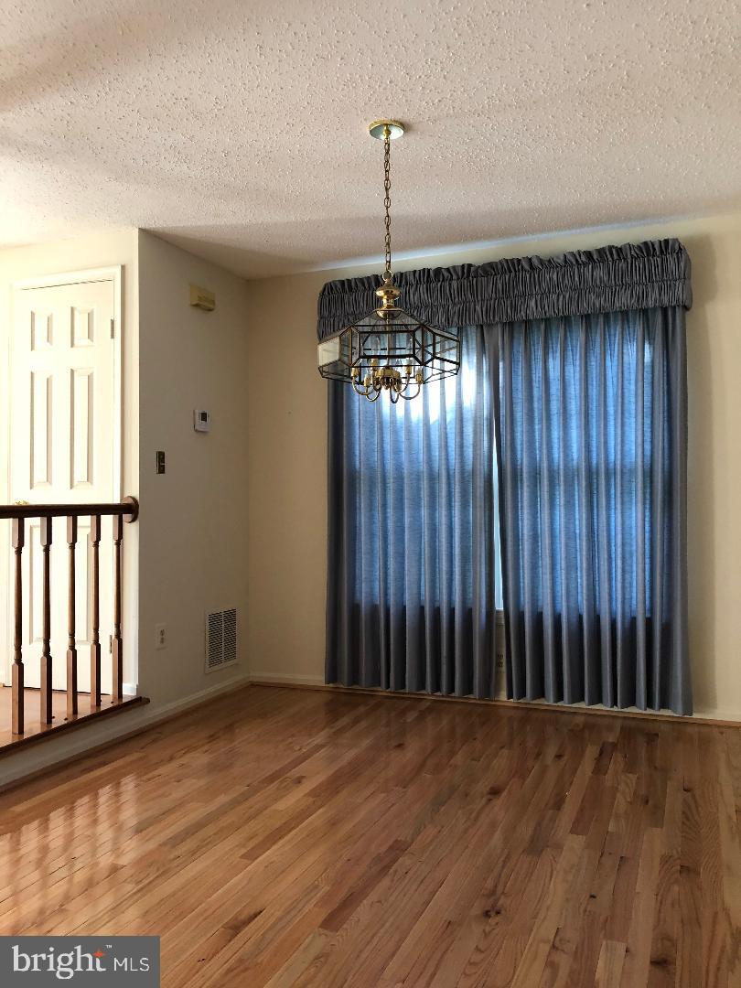 LAKE RIDGE - MOHICAN - Residential