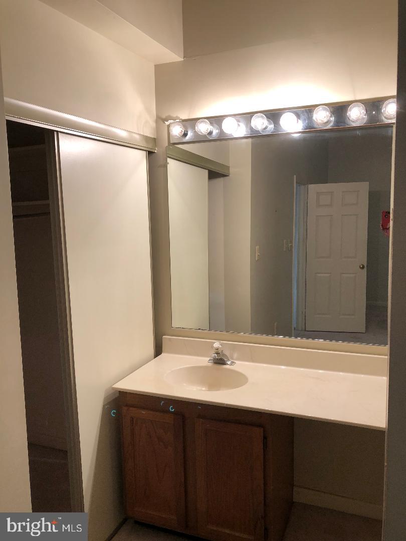 LAKE RIDGE - MOHICAN - Residential