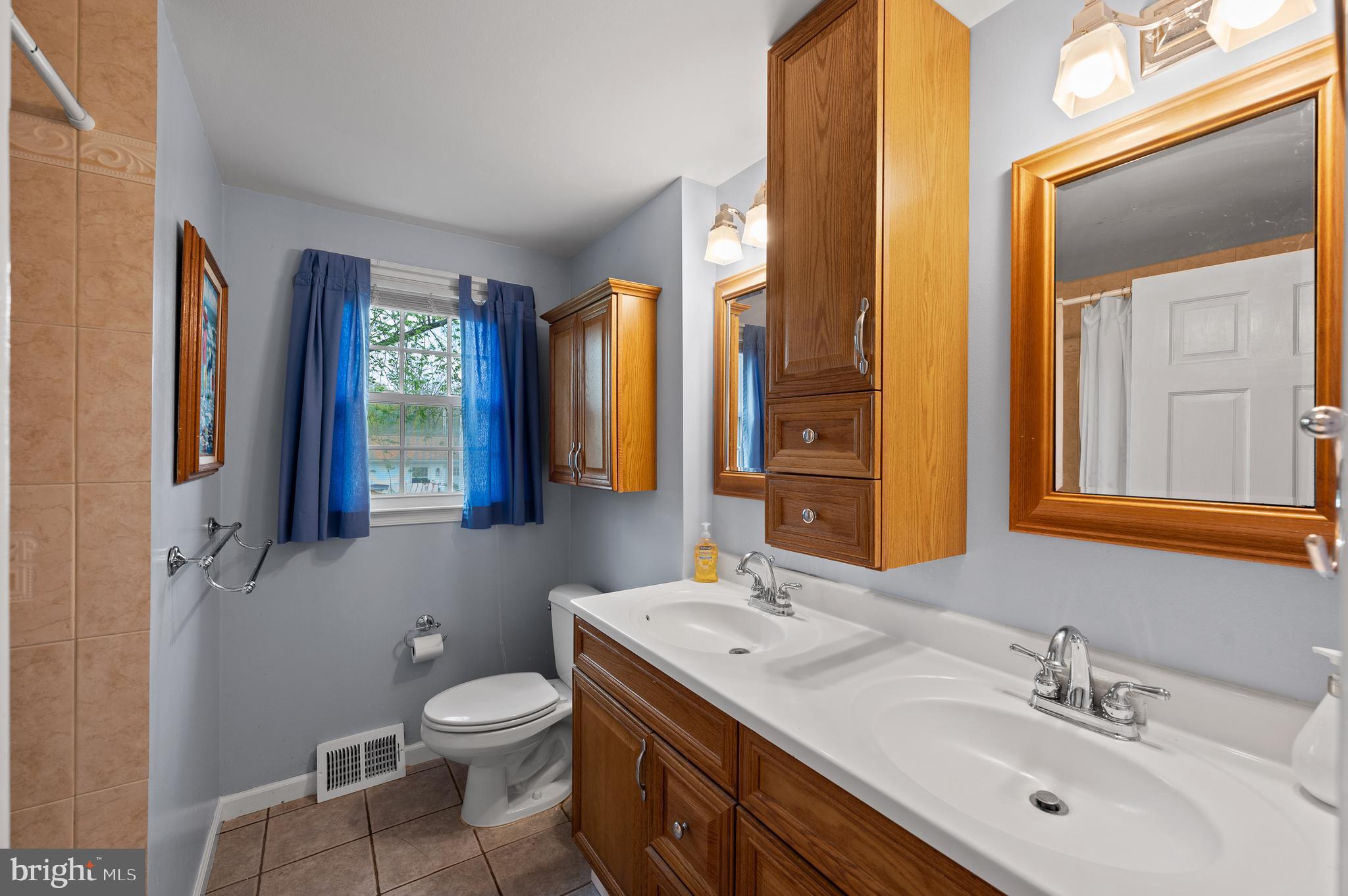 WEST WAYNE - Residential