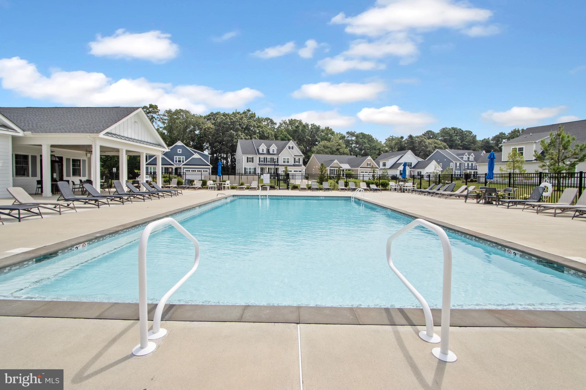 WELLESLEY AT HIDDEN MEADOWS - Residential