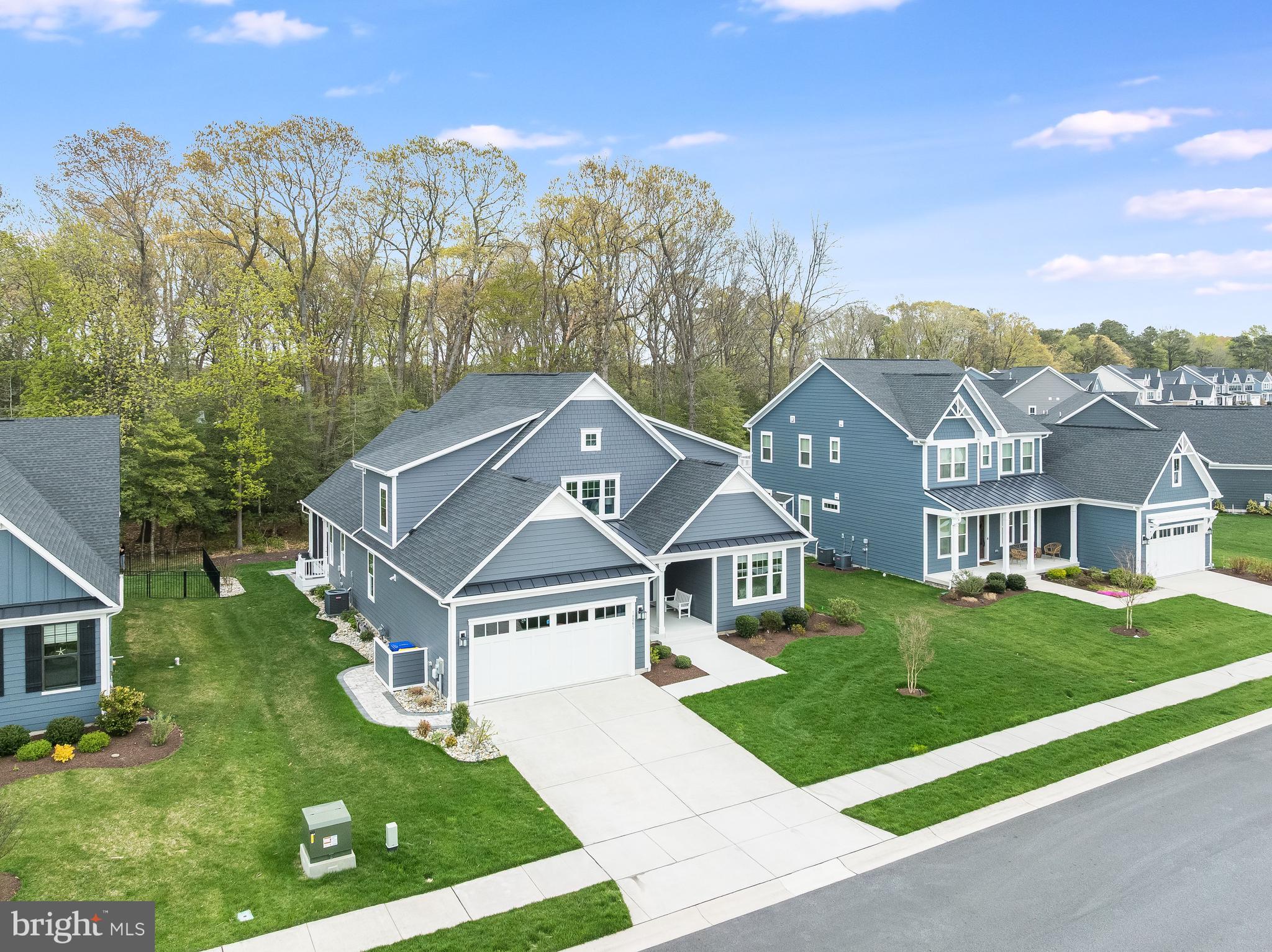 WELLESLEY AT HIDDEN MEADOWS - Residential