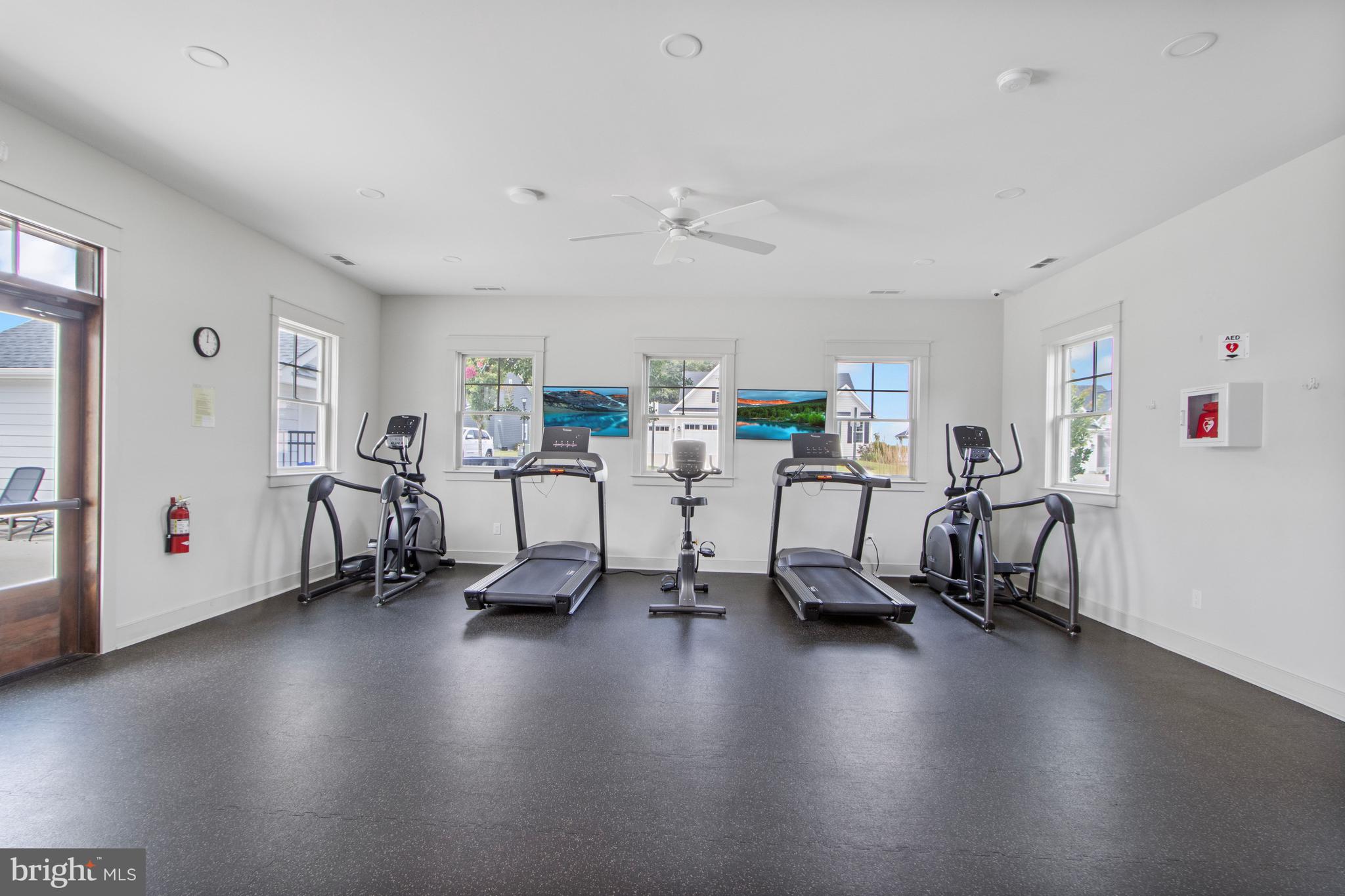 WELLESLEY AT HIDDEN MEADOWS - Residential