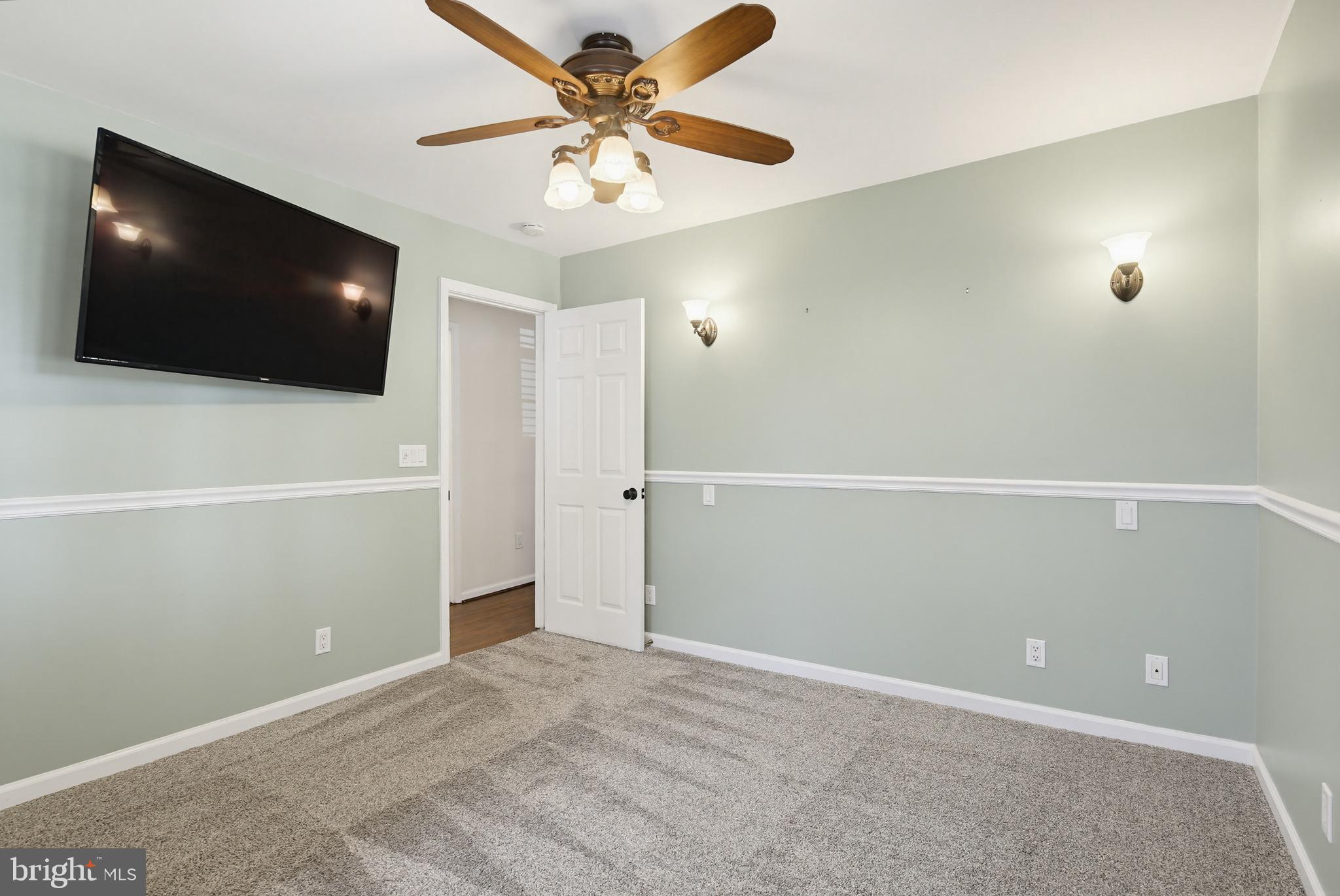 ELDERSBURG - Residential