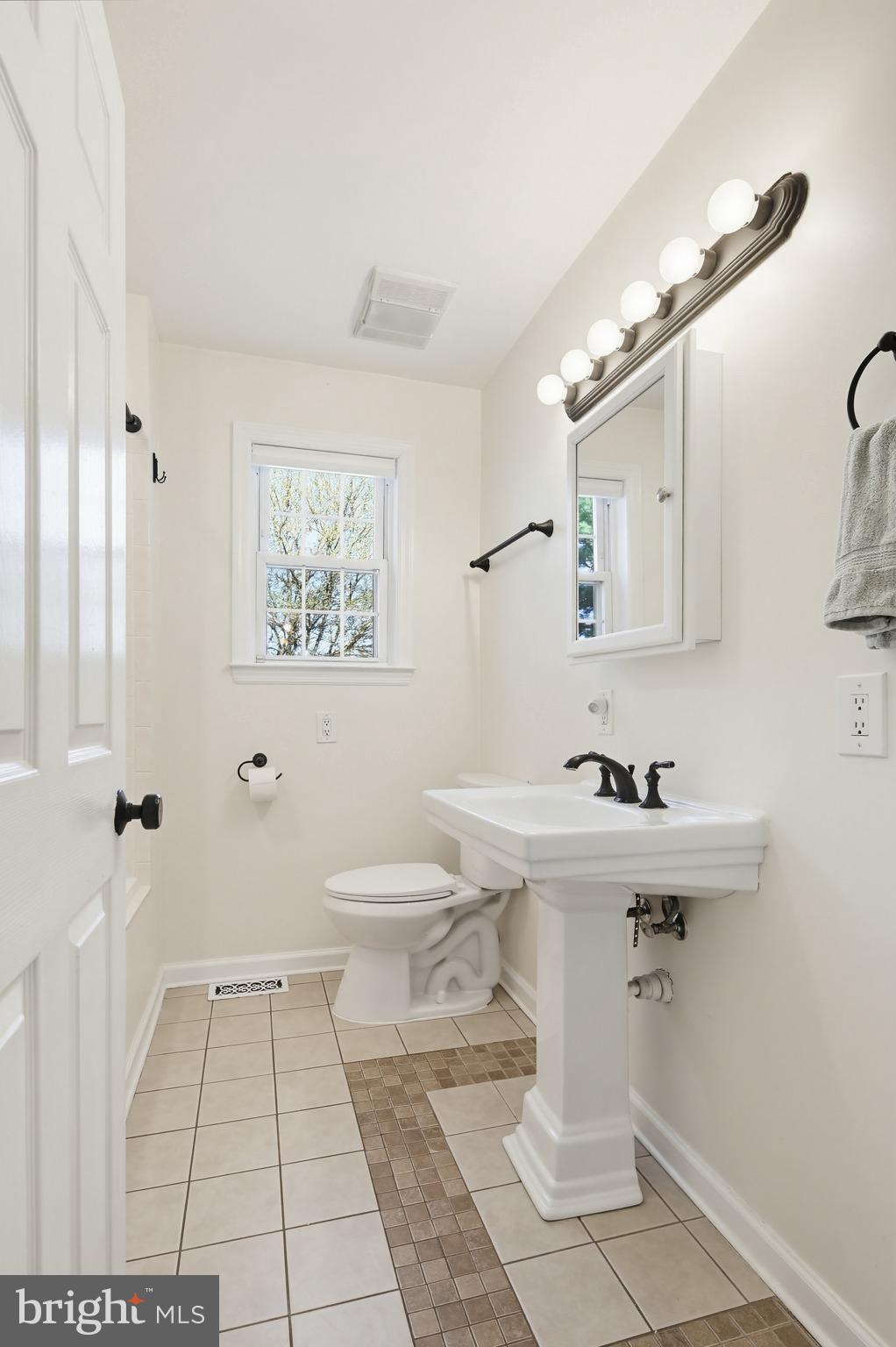 ELDERSBURG - Residential