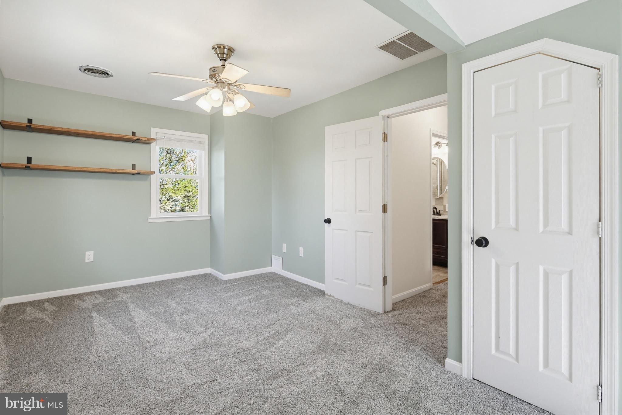 ELDERSBURG - Residential