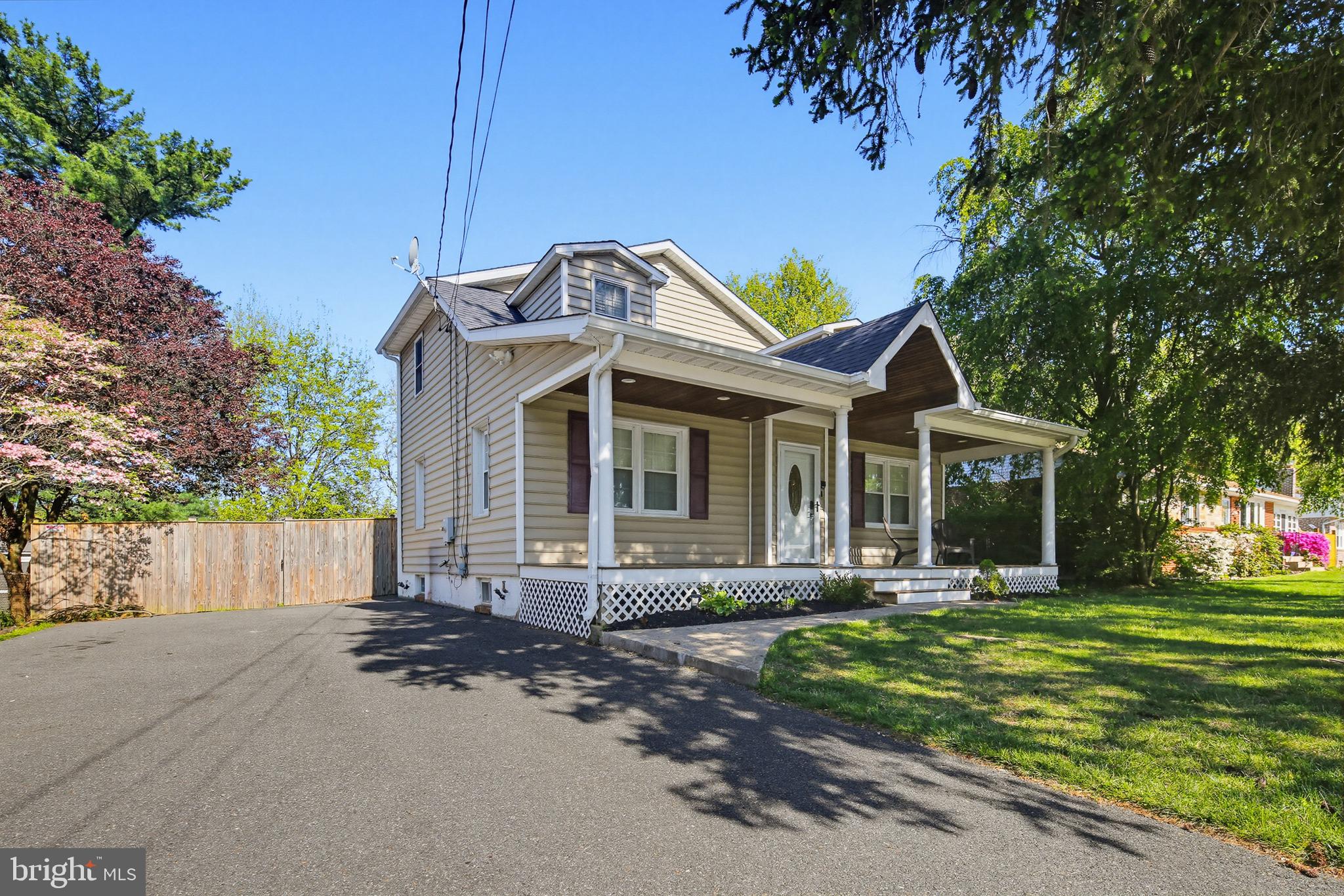 ELDERSBURG - Residential