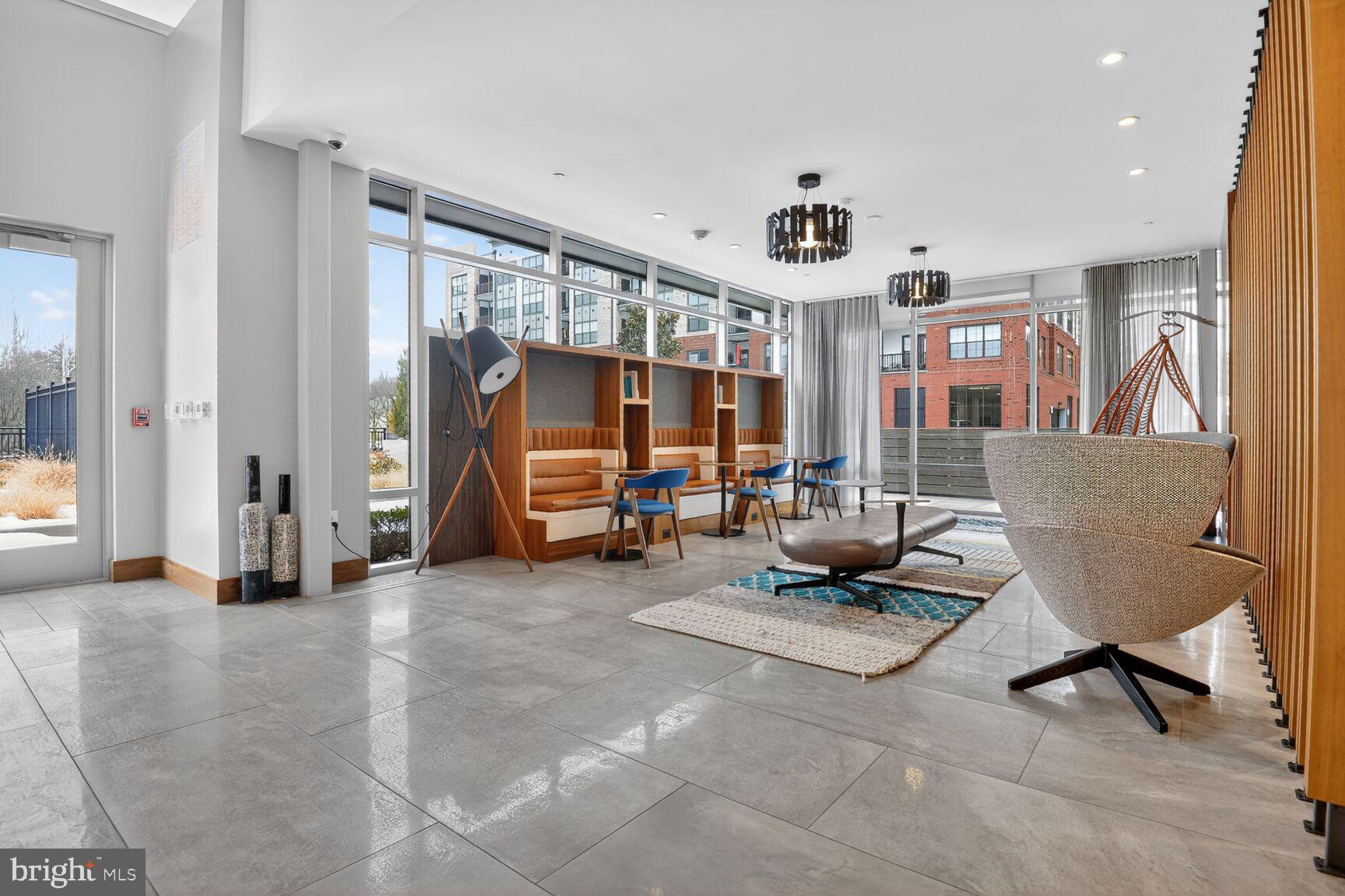 NATIONAL HARBOR - Residential