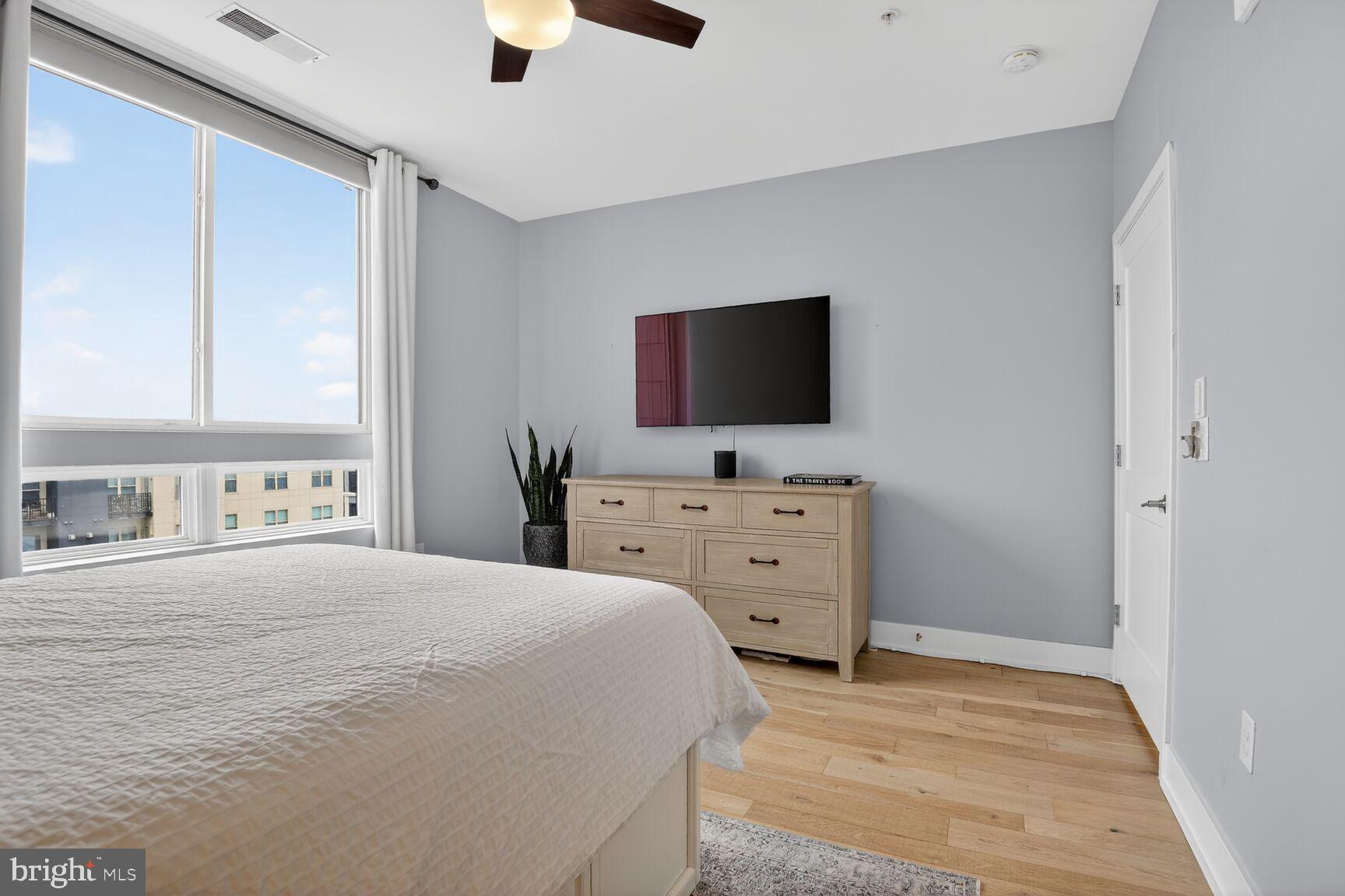 NATIONAL HARBOR - Residential