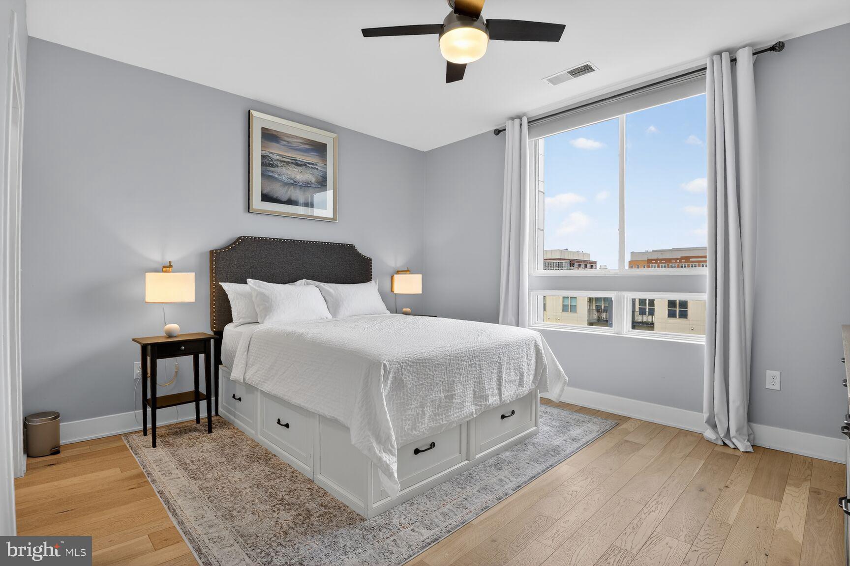 NATIONAL HARBOR - Residential