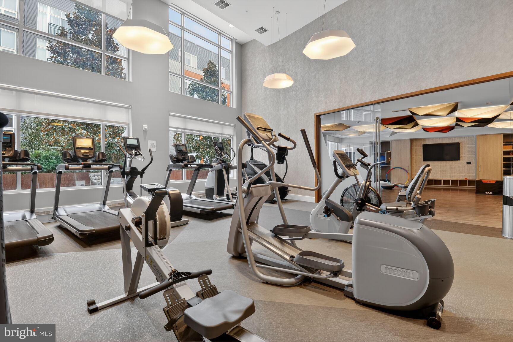 NATIONAL HARBOR - Residential