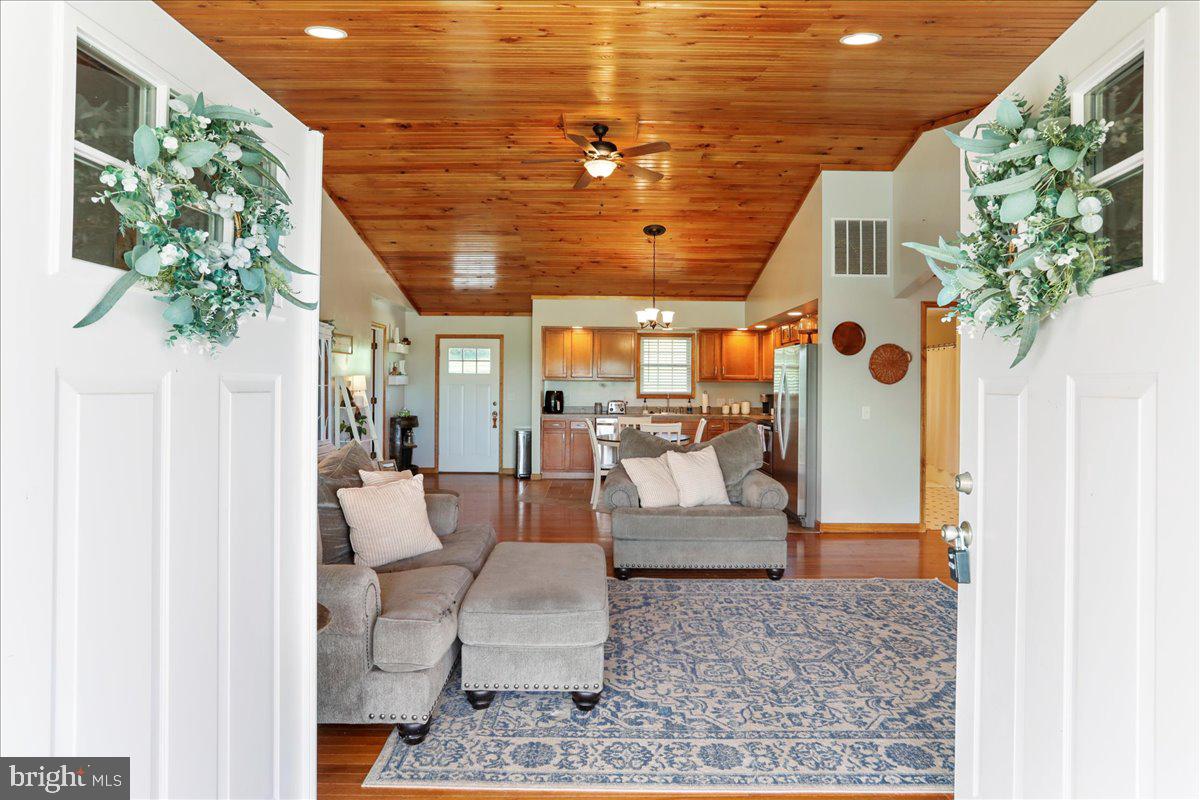 HARVEST HILLS - Residential