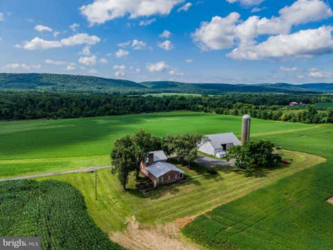 Homes For Sale - 102 Encks Mill Road<br/> CARLISLE, PA 17015