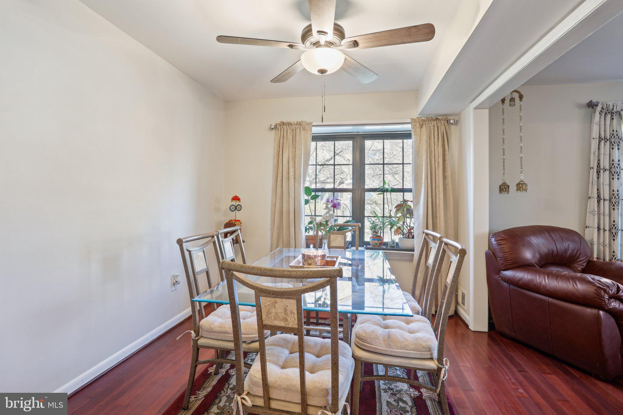 HOLLYBROOKE - Residential