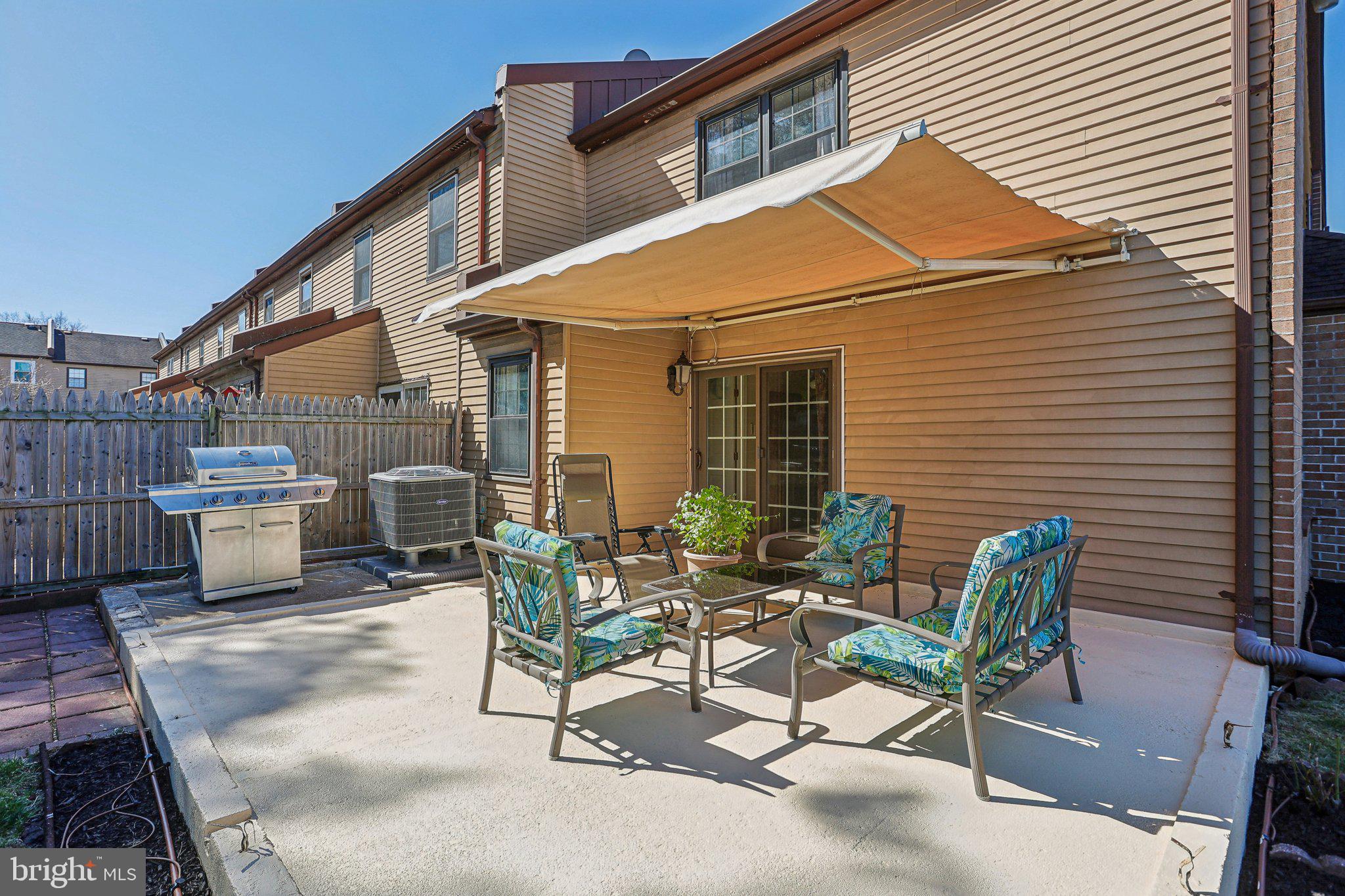 HOLLYBROOKE - Residential