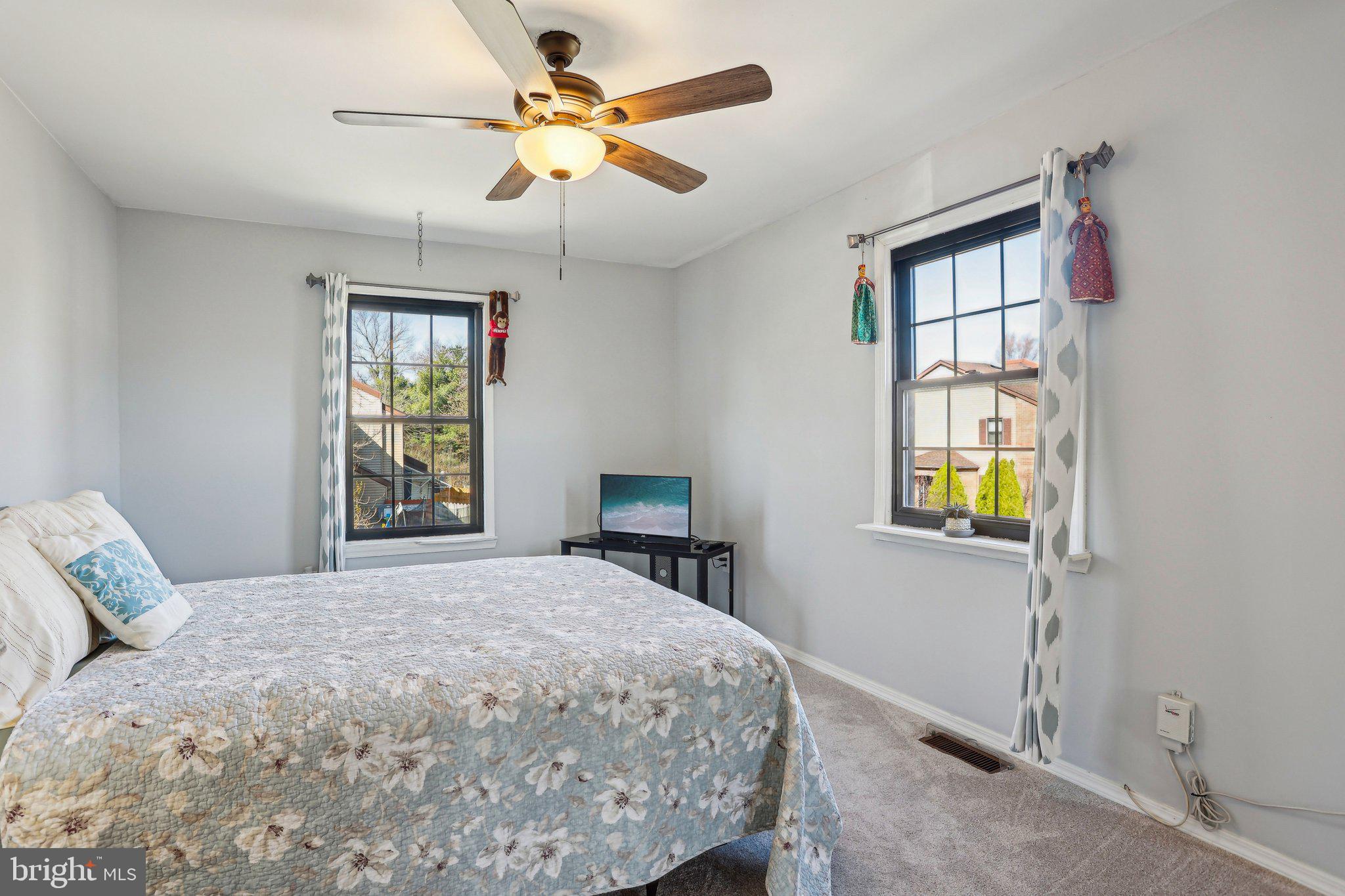 HOLLYBROOKE - Residential