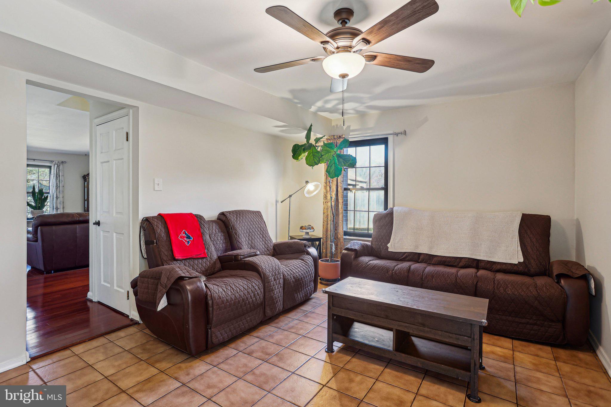 HOLLYBROOKE - Residential