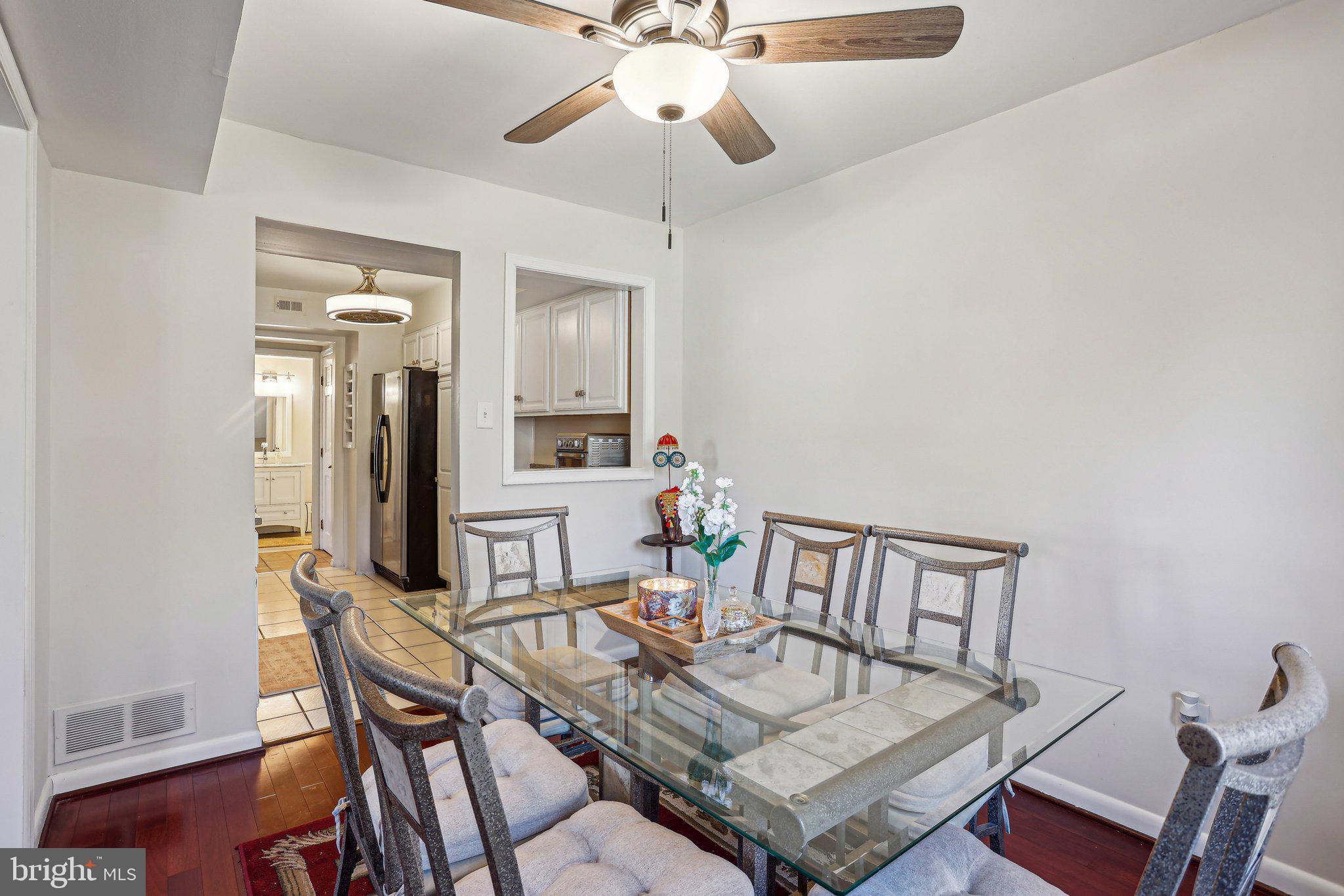 HOLLYBROOKE - Residential