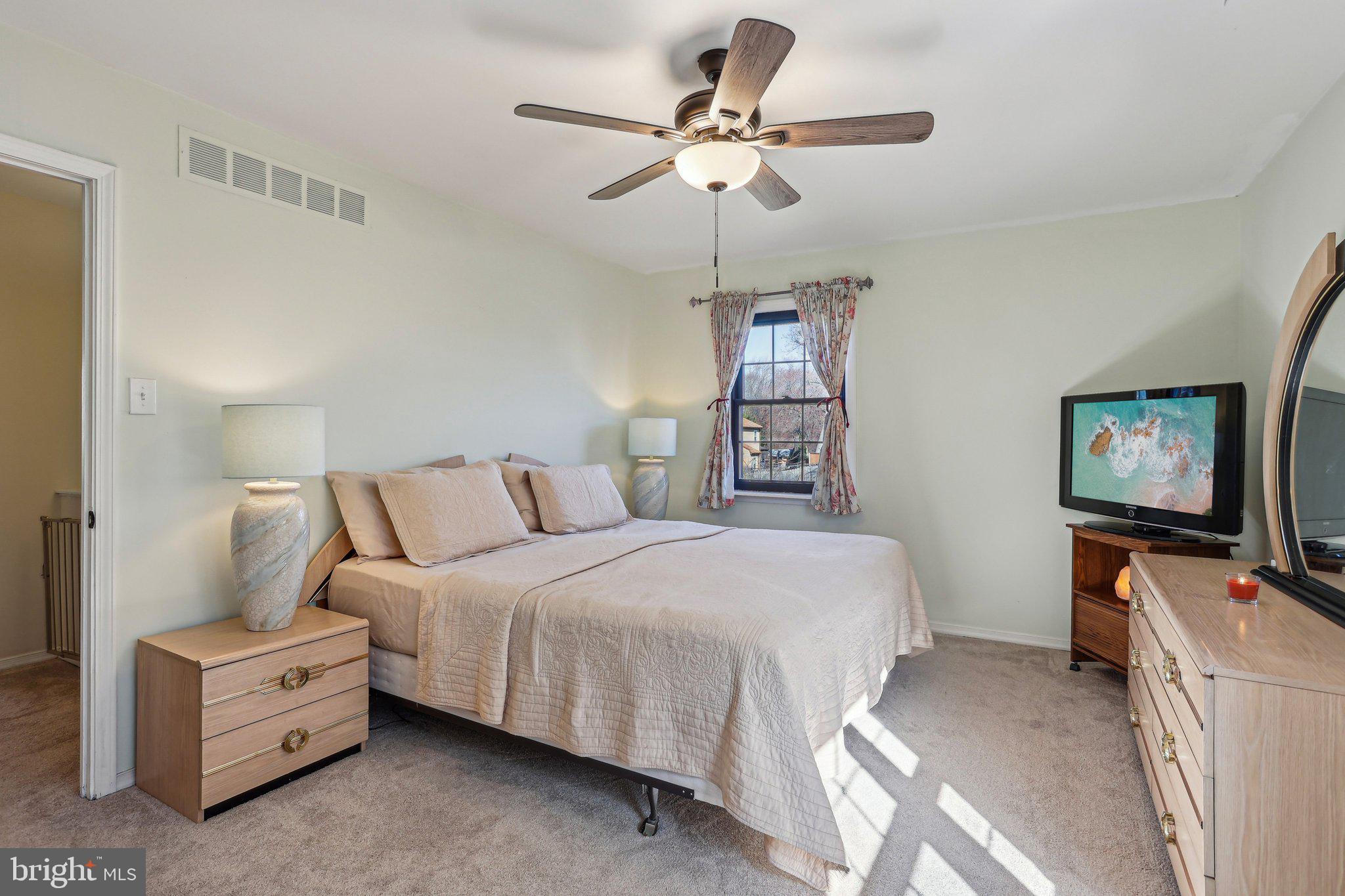 HOLLYBROOKE - Residential