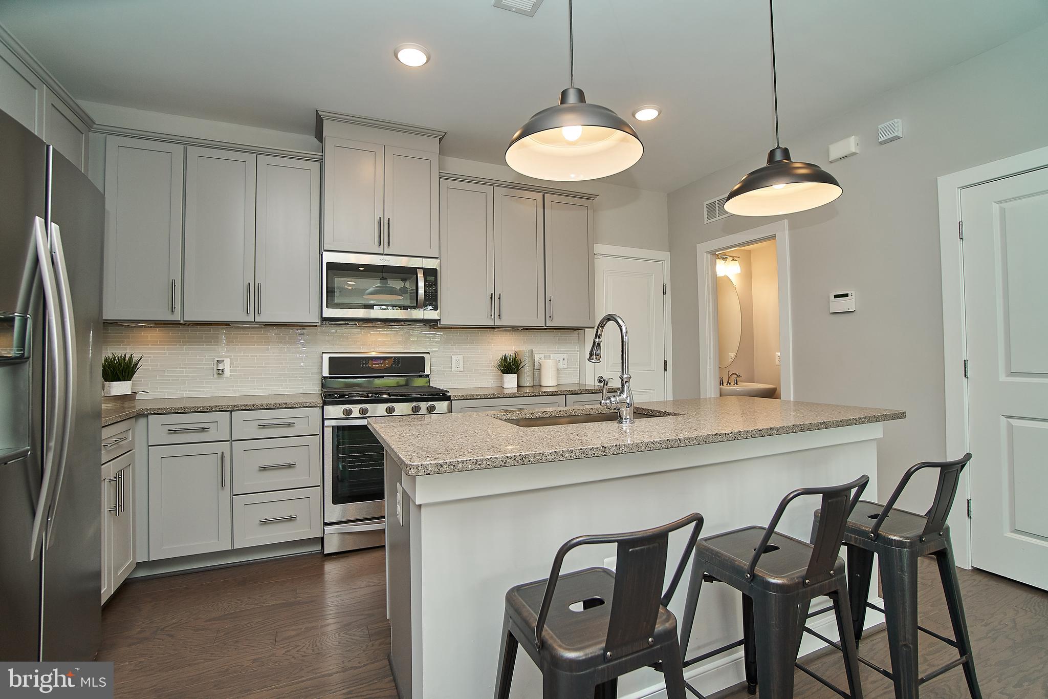 METROPARK AT ARROWBROOK - Residential Lease