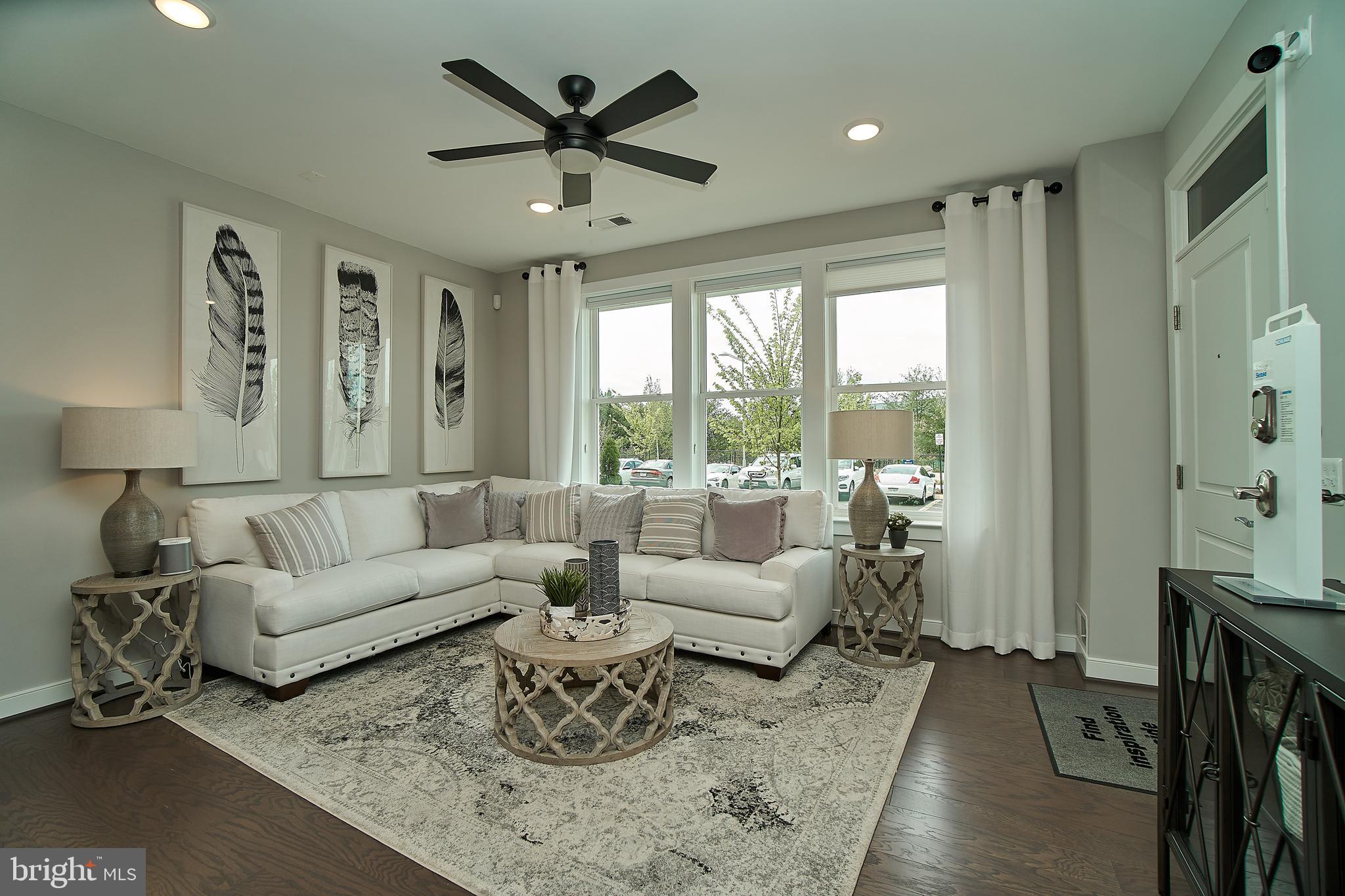 METROPARK AT ARROWBROOK - Residential Lease