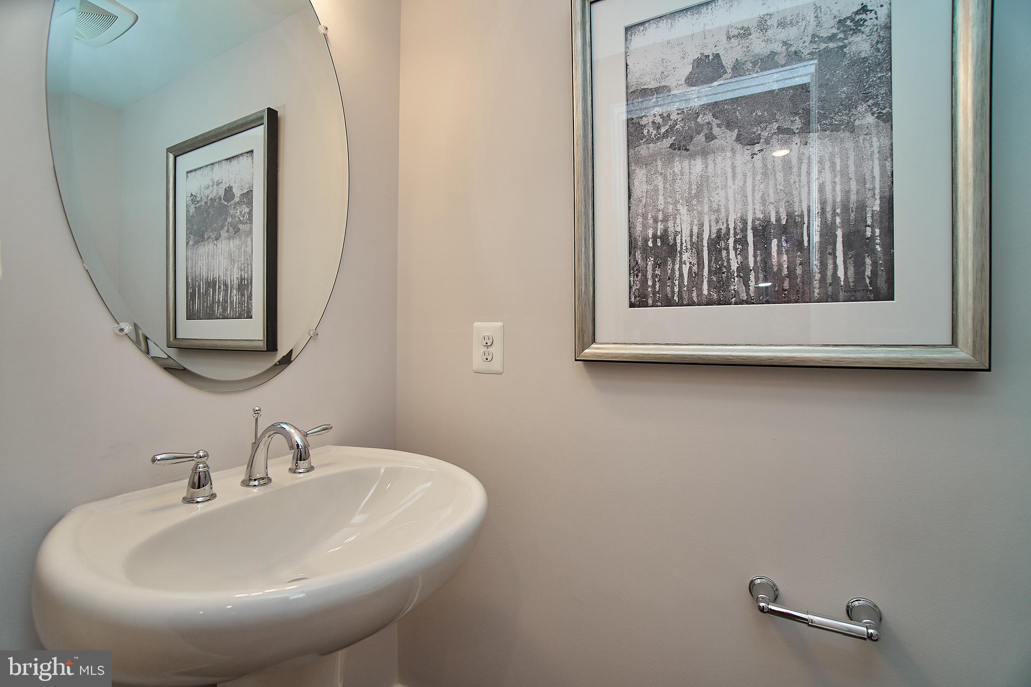 METROPARK AT ARROWBROOK - Residential Lease