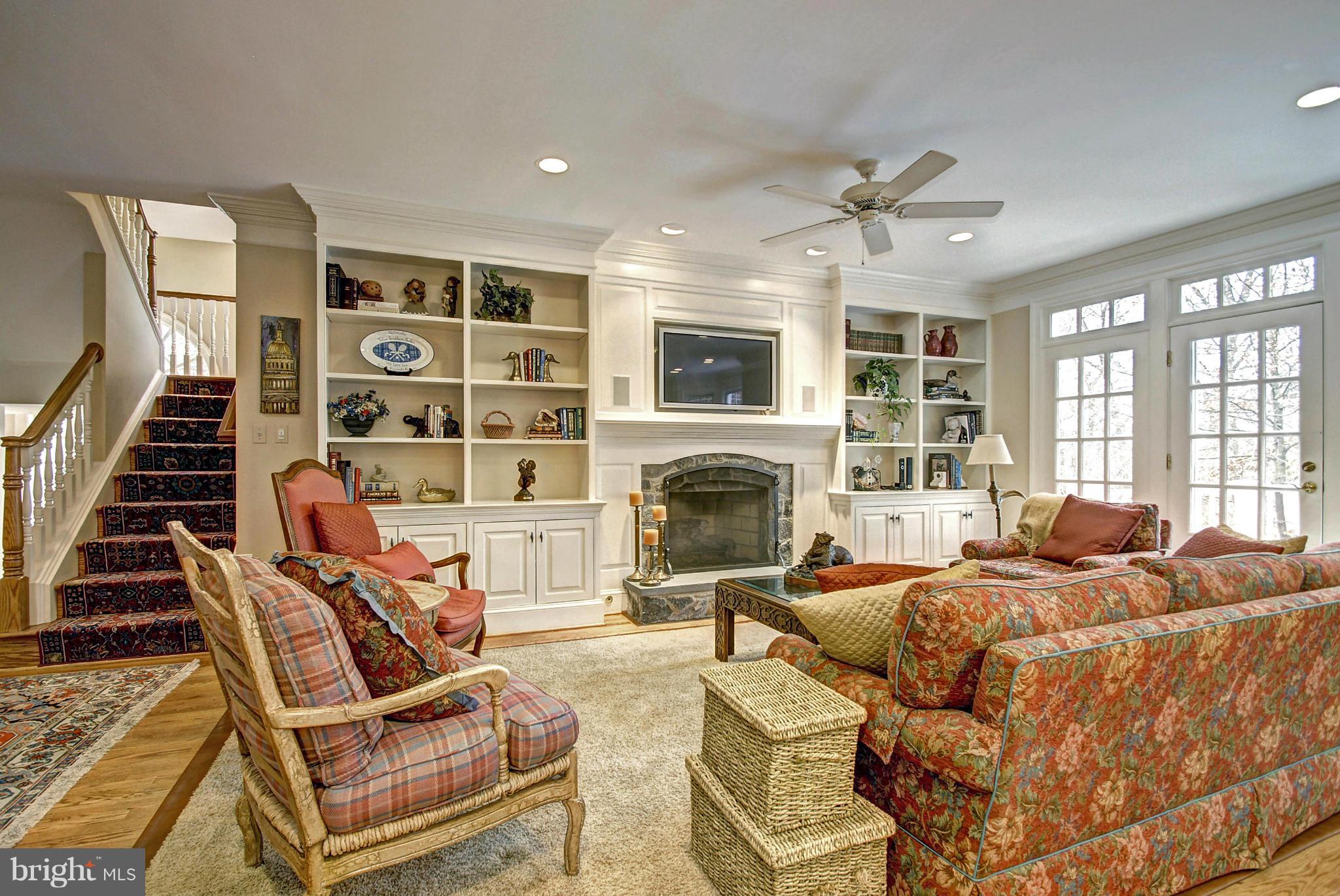 CHAIN BRIDGE TERRACE - Residential