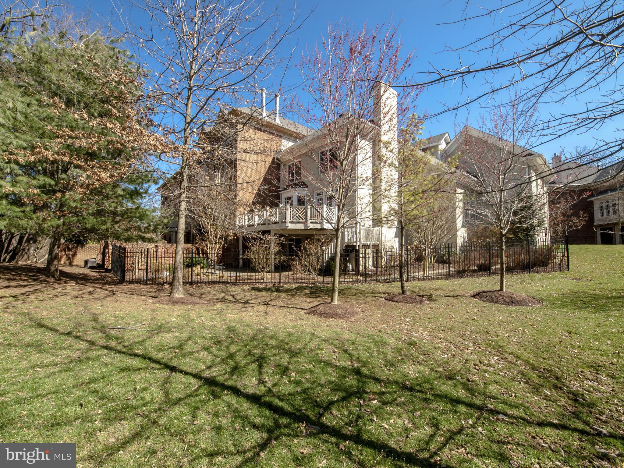 CHAIN BRIDGE TERRACE - Residential