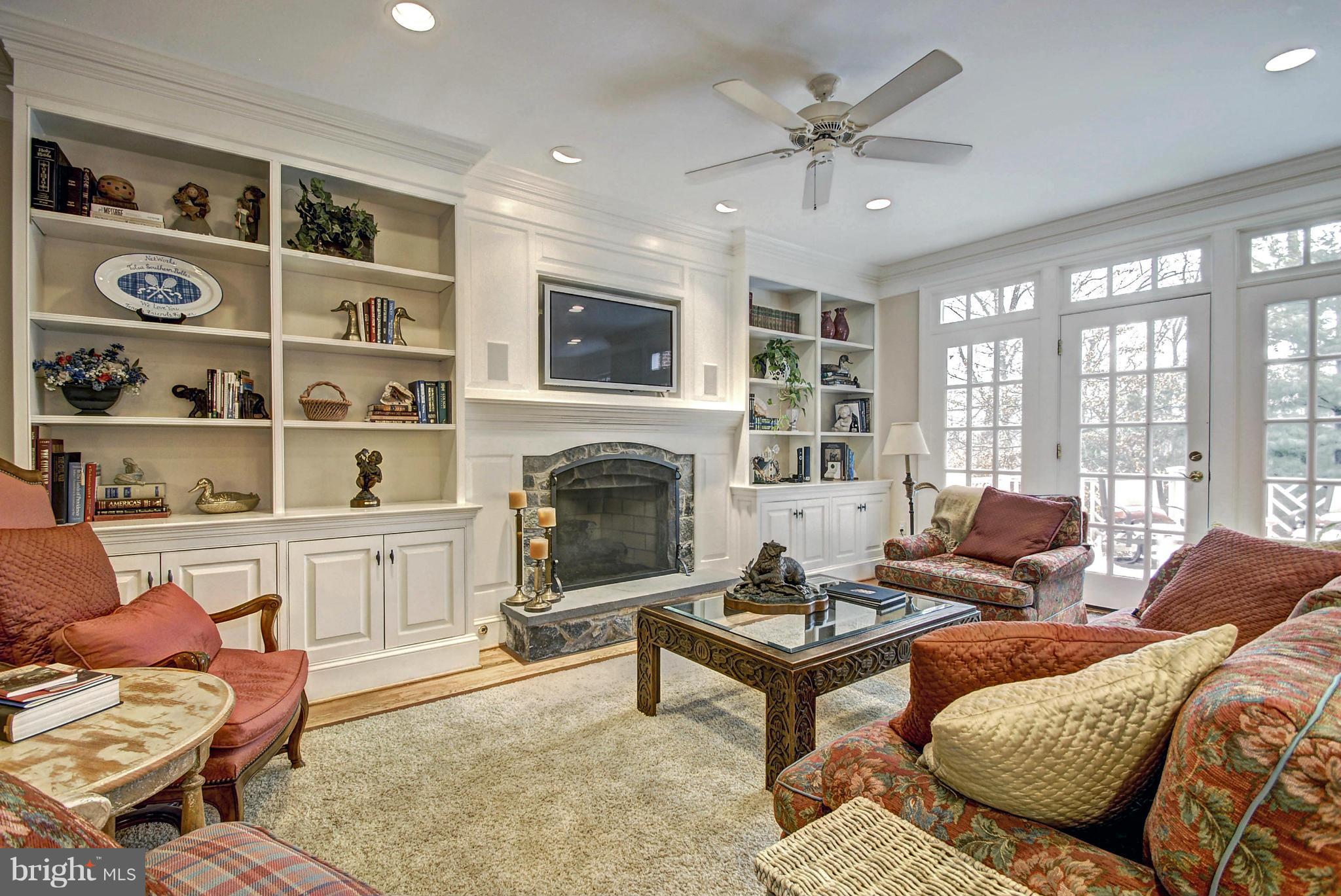 CHAIN BRIDGE TERRACE - Residential