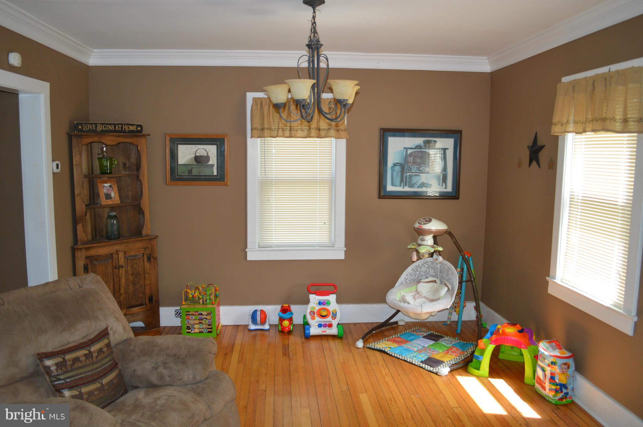 WASHINGTON COURT - Residential