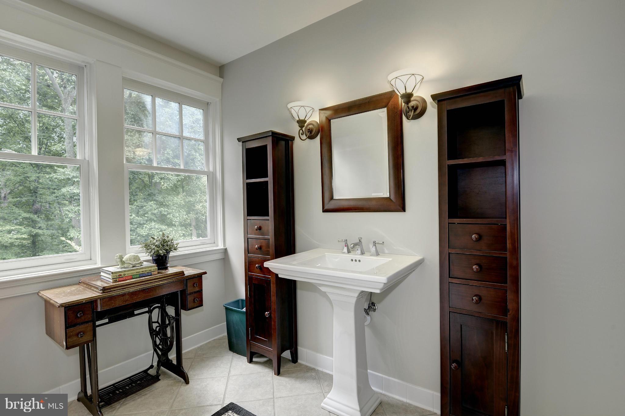 MERRY GO ROUND FARM - Residential