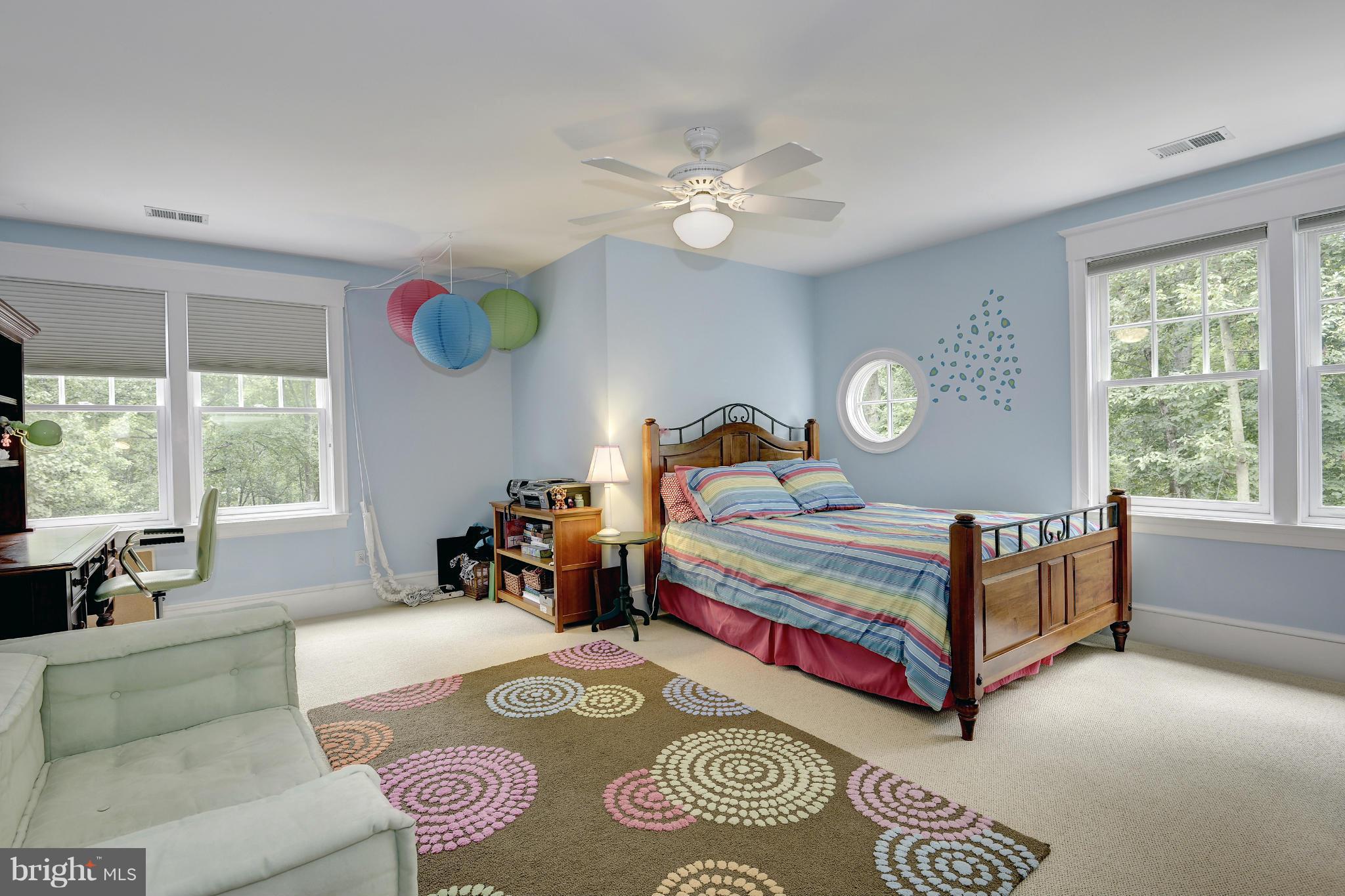 MERRY GO ROUND FARM - Residential