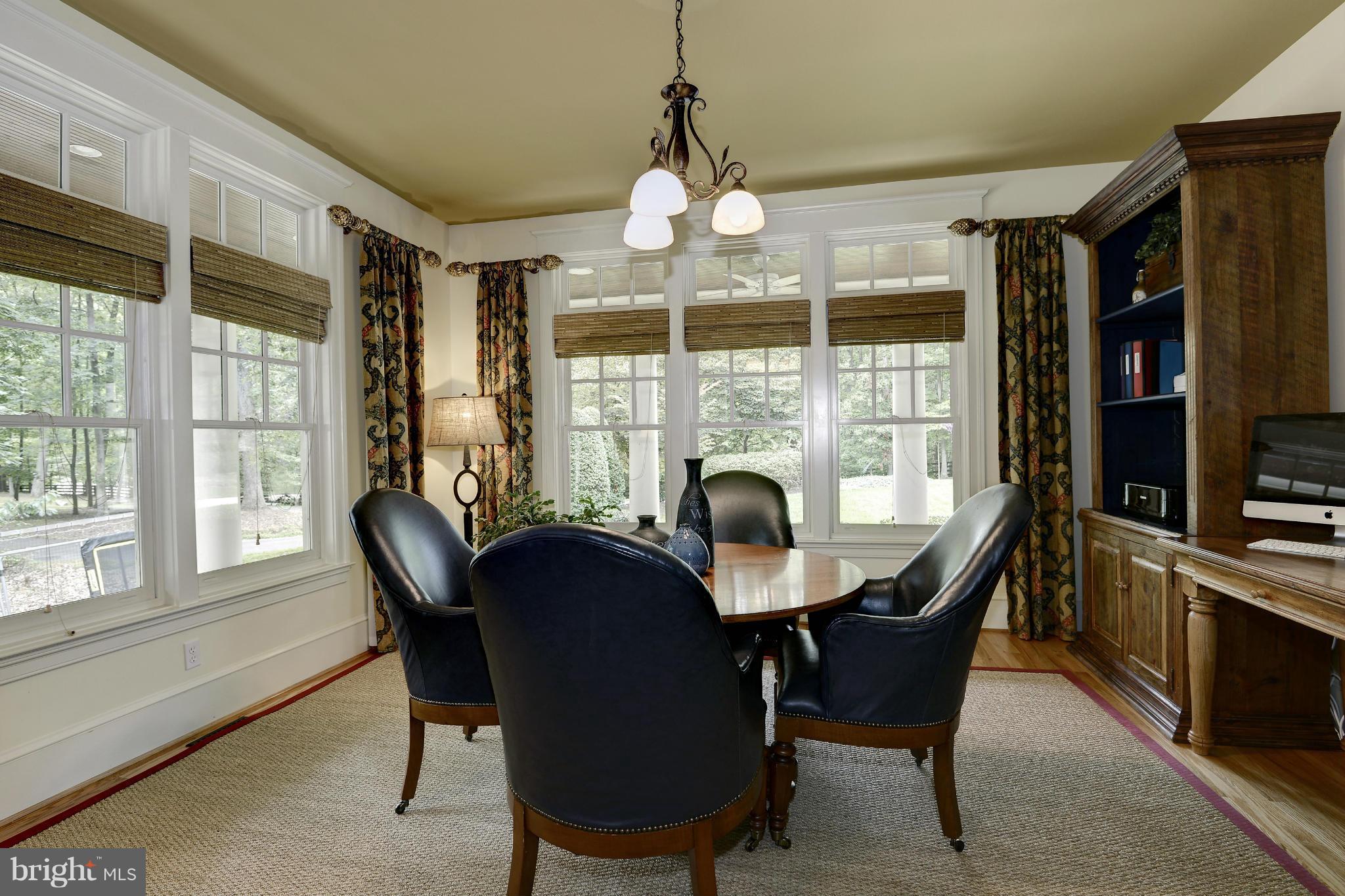 MERRY GO ROUND FARM - Residential